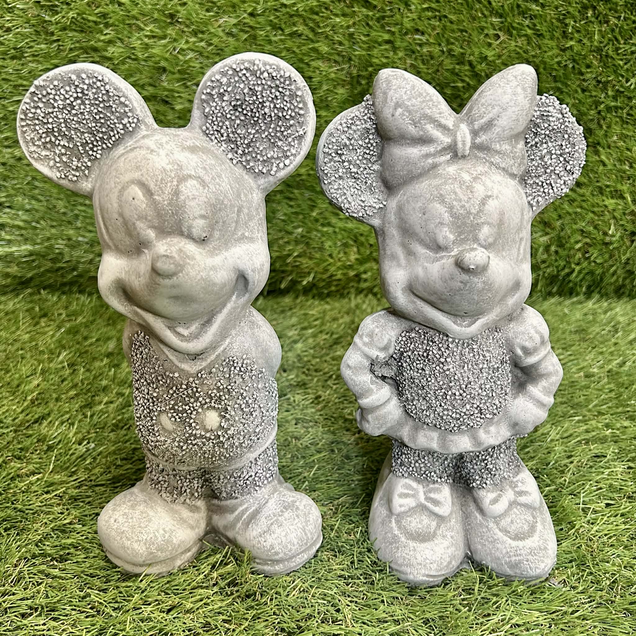 Mickey And Minnie Mouse