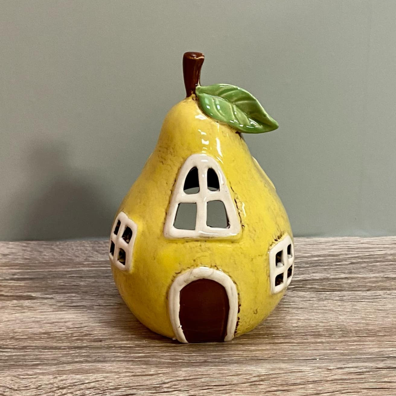 Pear Tealight House
