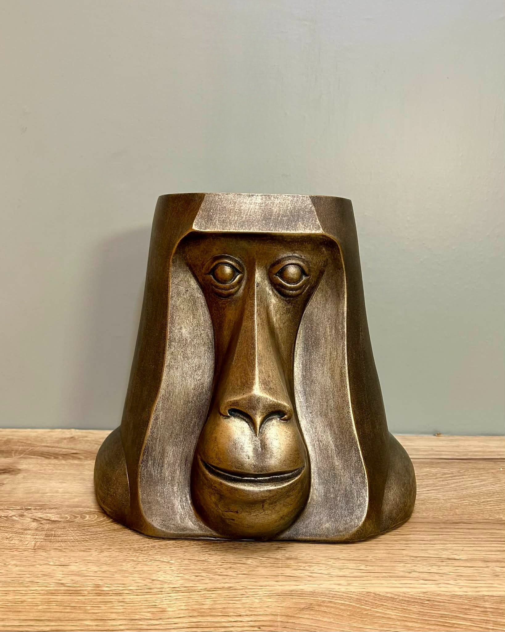 Monkey Head Pot