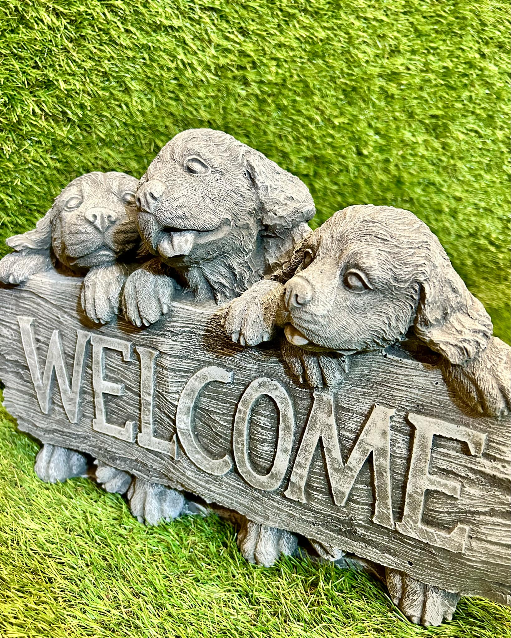 Large Puppy Welcome Sign