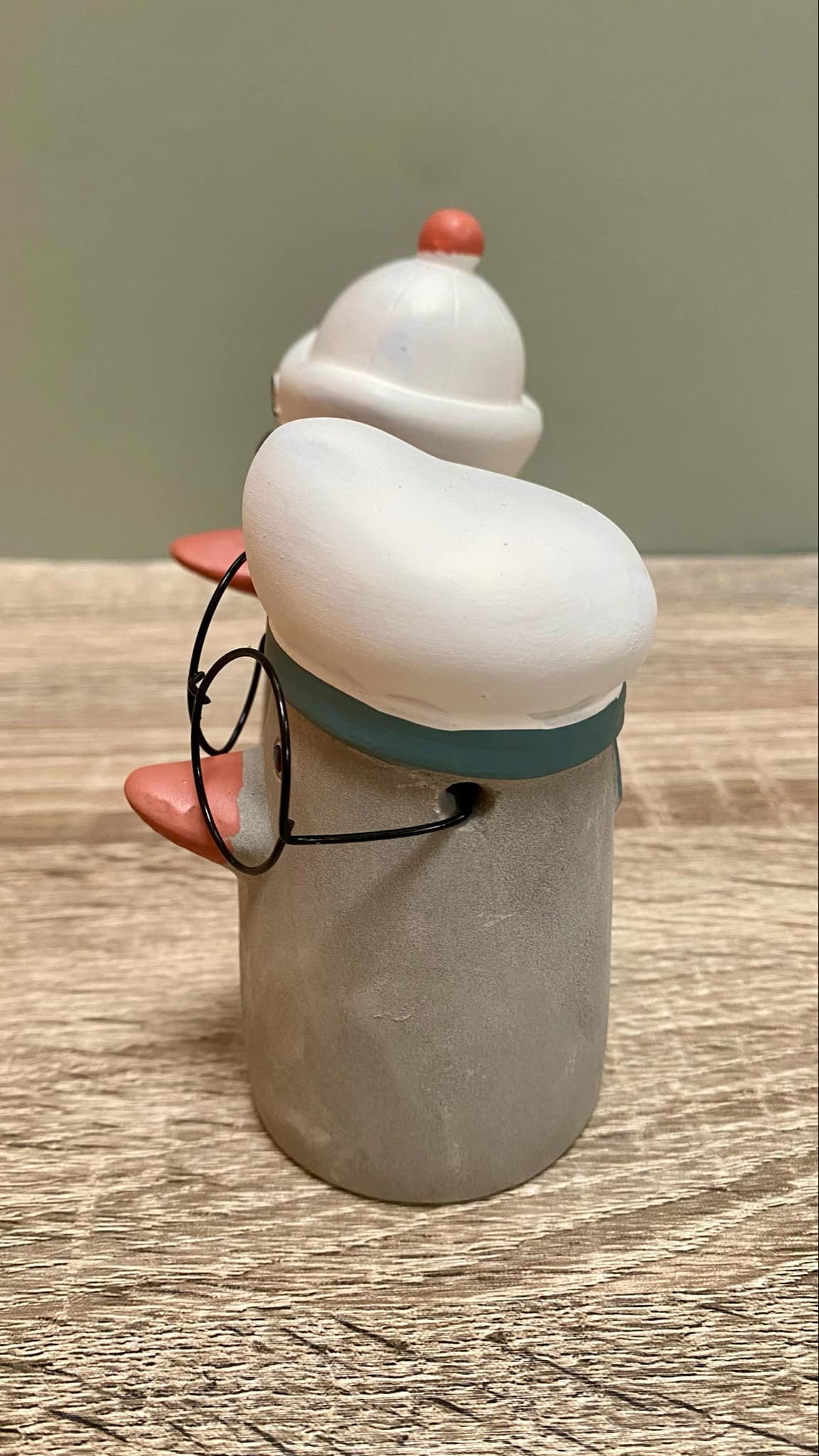 Concrete Seagull Sailors