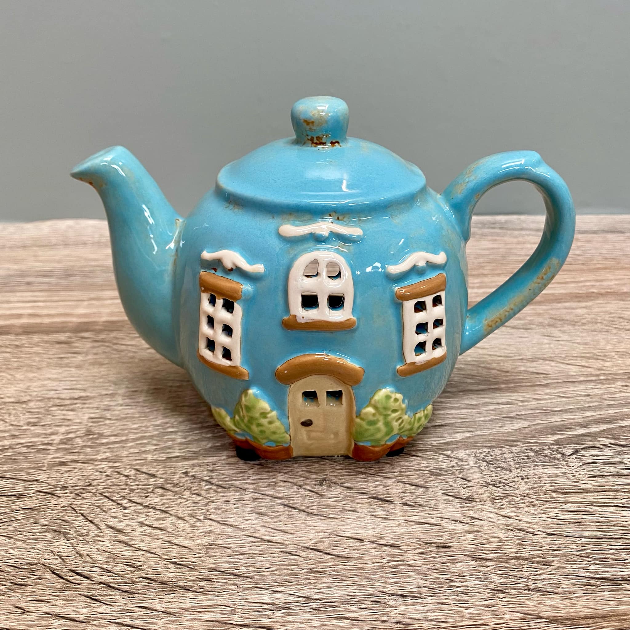 Teapot Tealight House