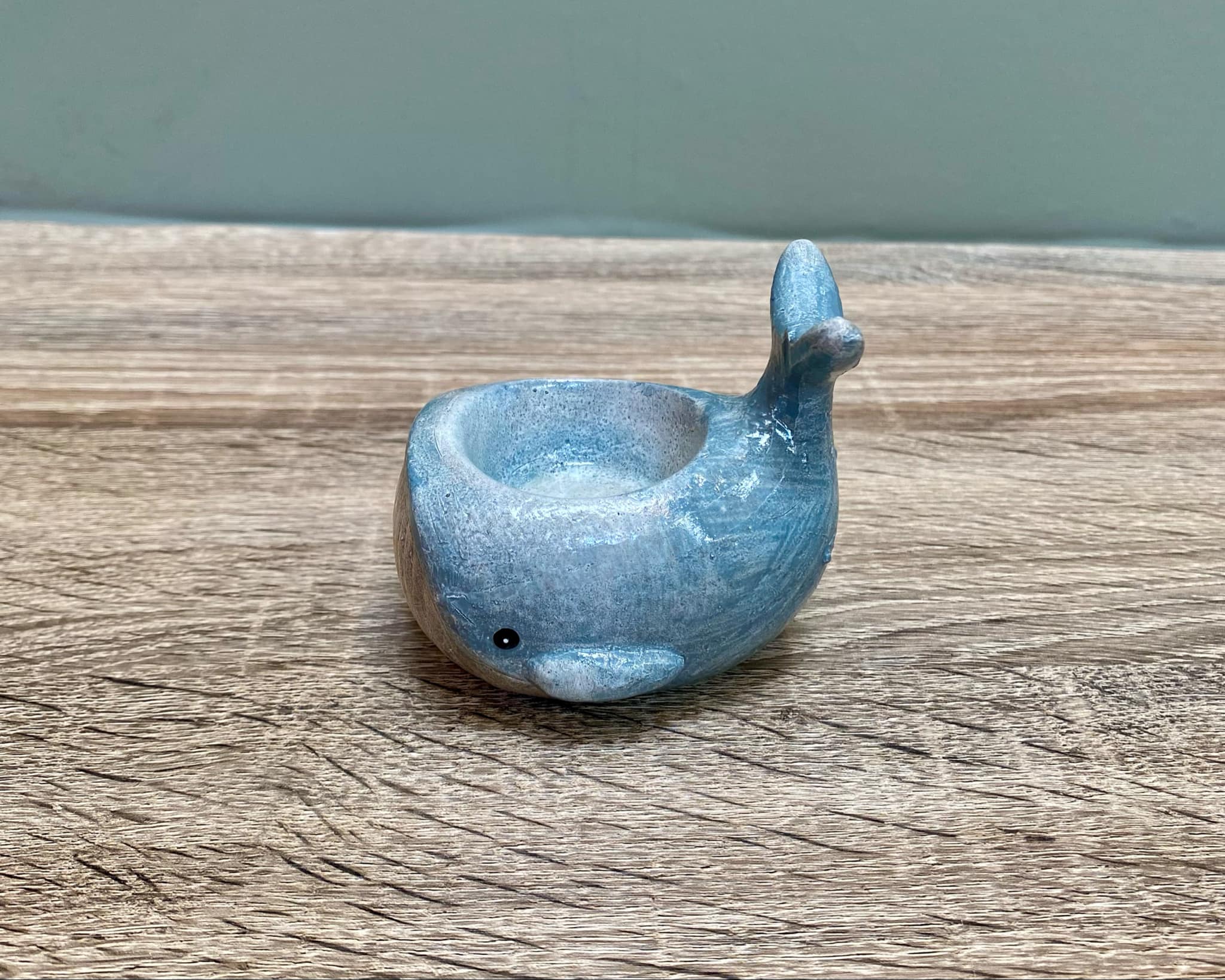Small Whale Tealight Holder