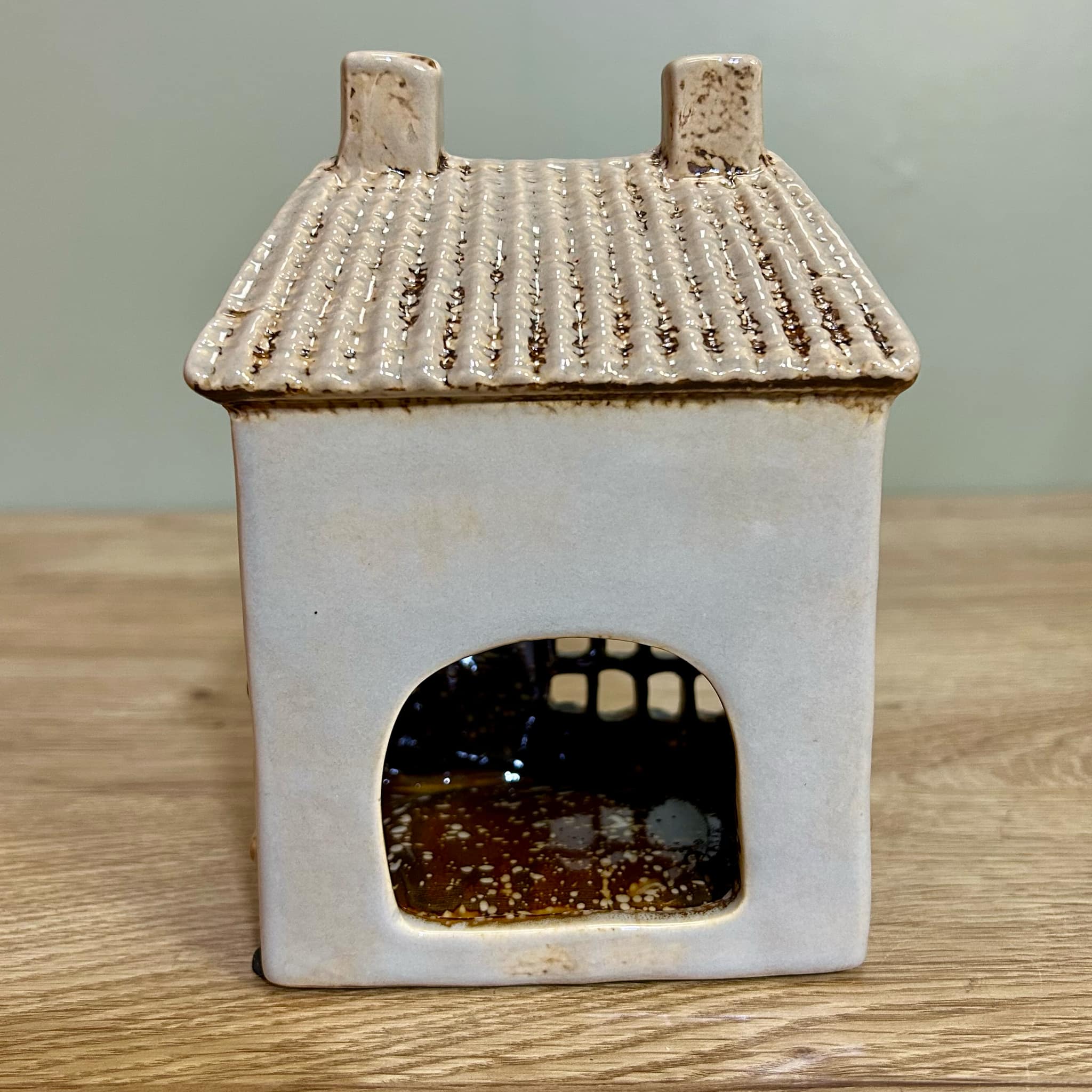 Ceramic Tealight Post Office