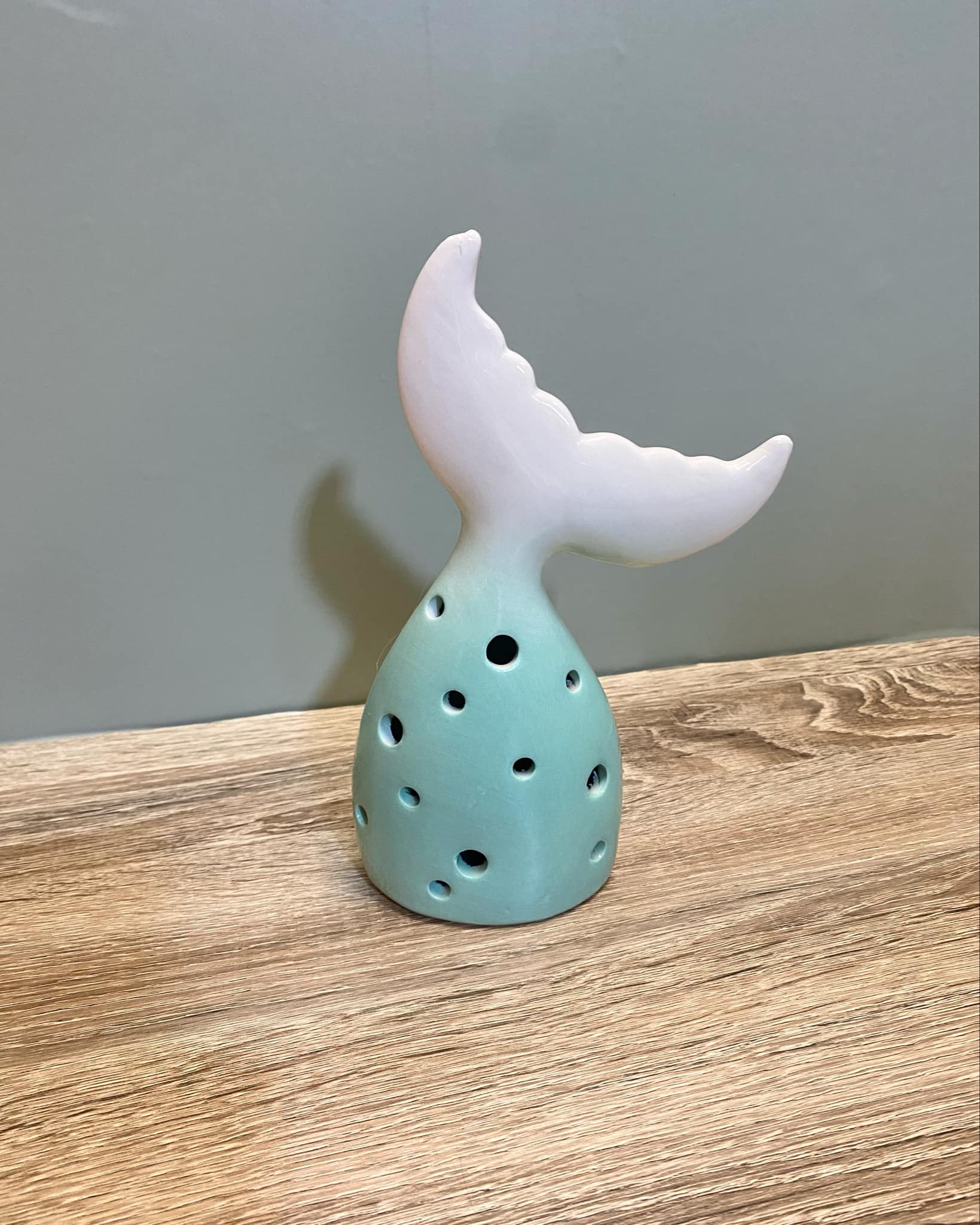 Whale Tail LED Light