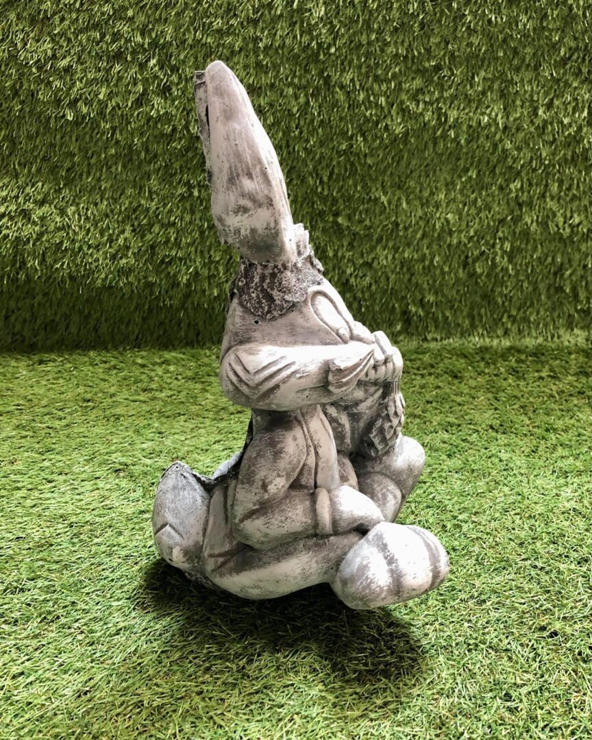 Bugs Bunny Concrete Ornament