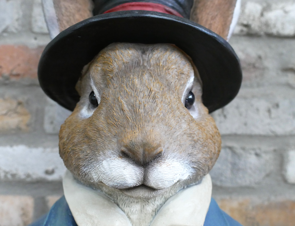 Large Rabbit Bust