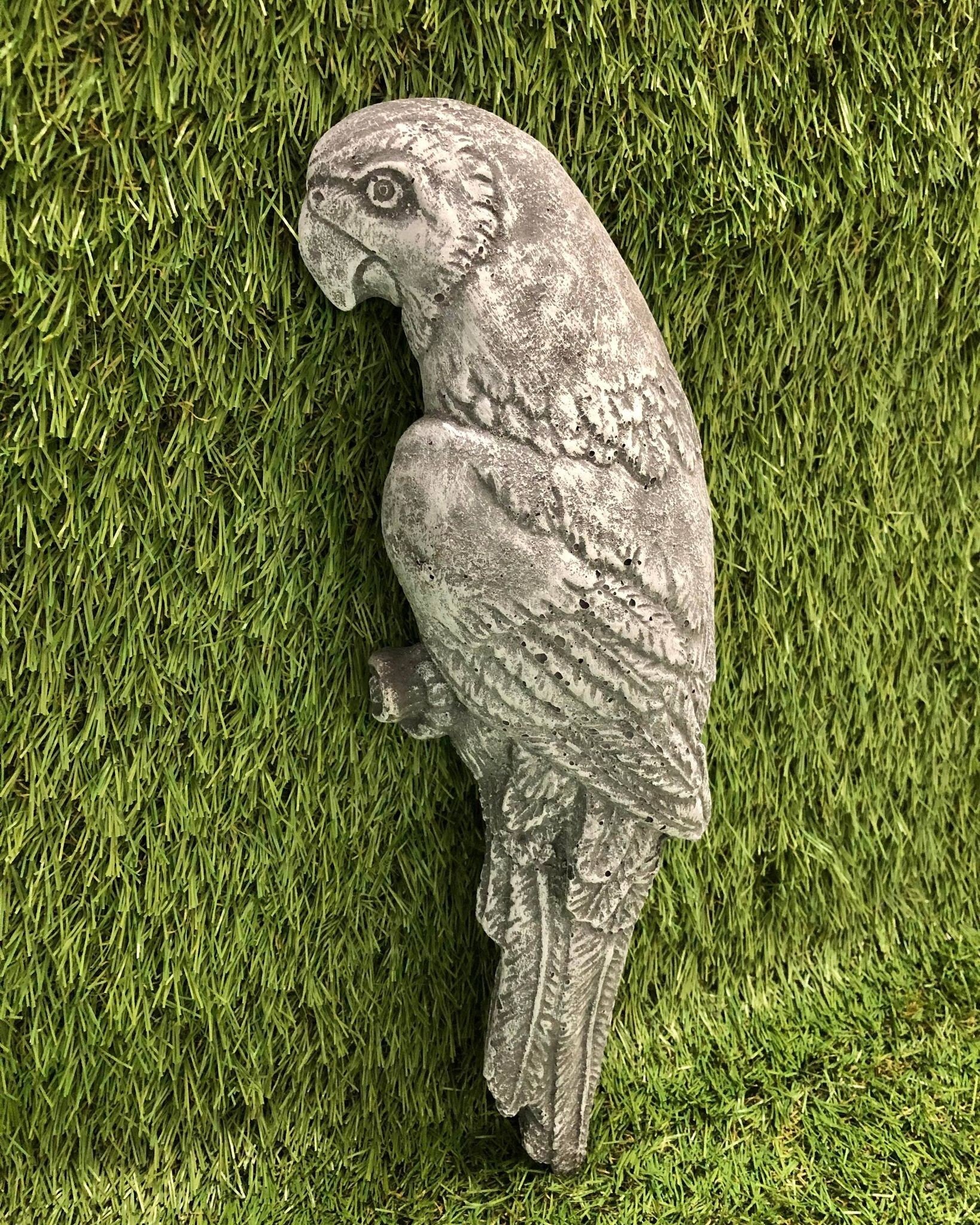 Concrete Parrot / Cockatoo Bird Hanging Plaques