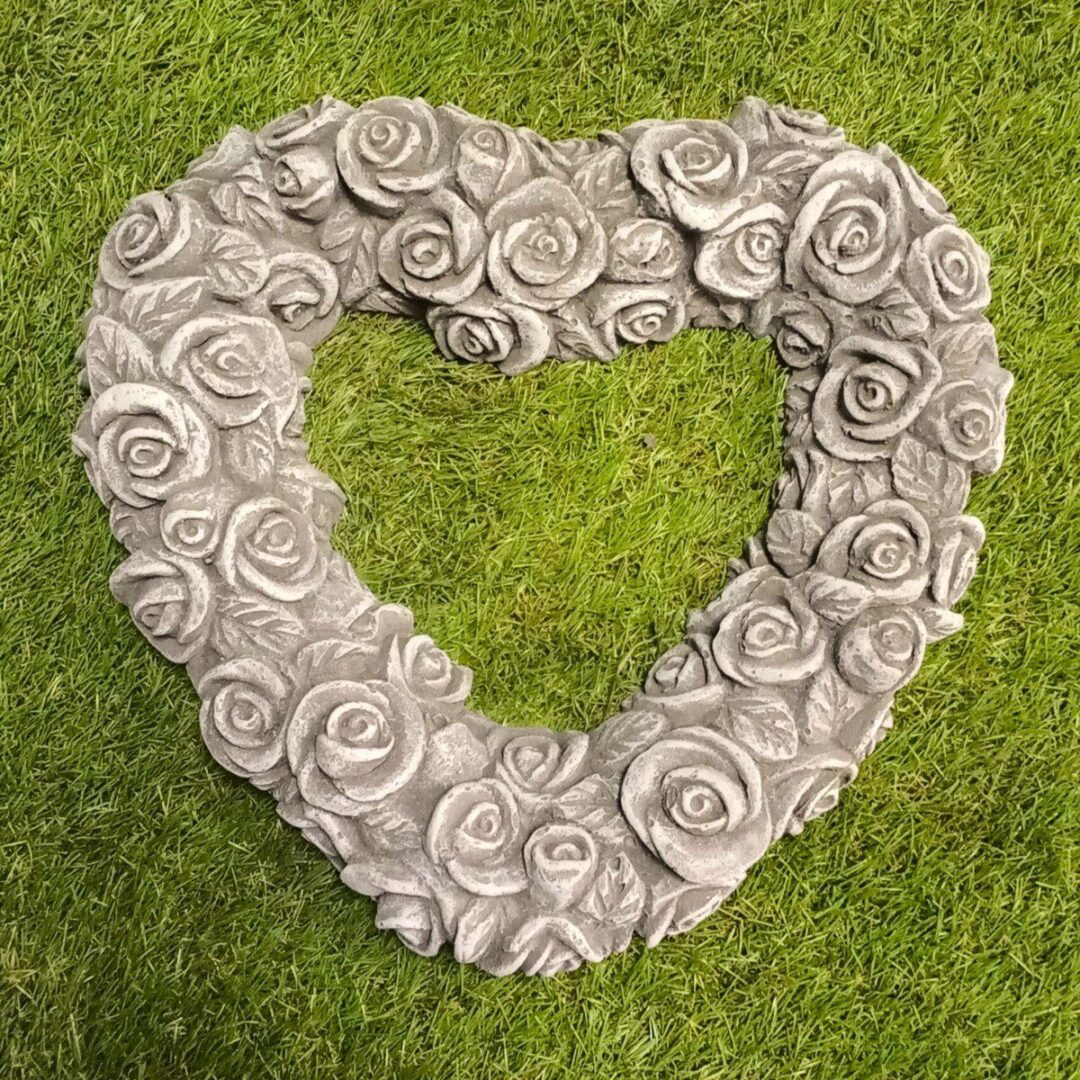 Concrete Rose Heart Hanging Plaque