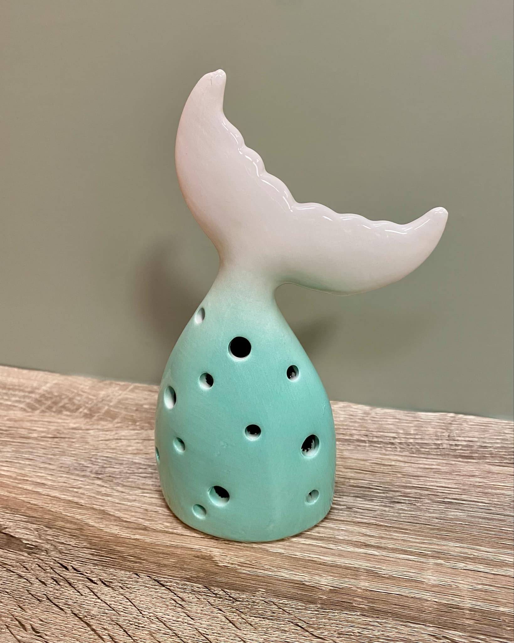 Whale Tail LED Light