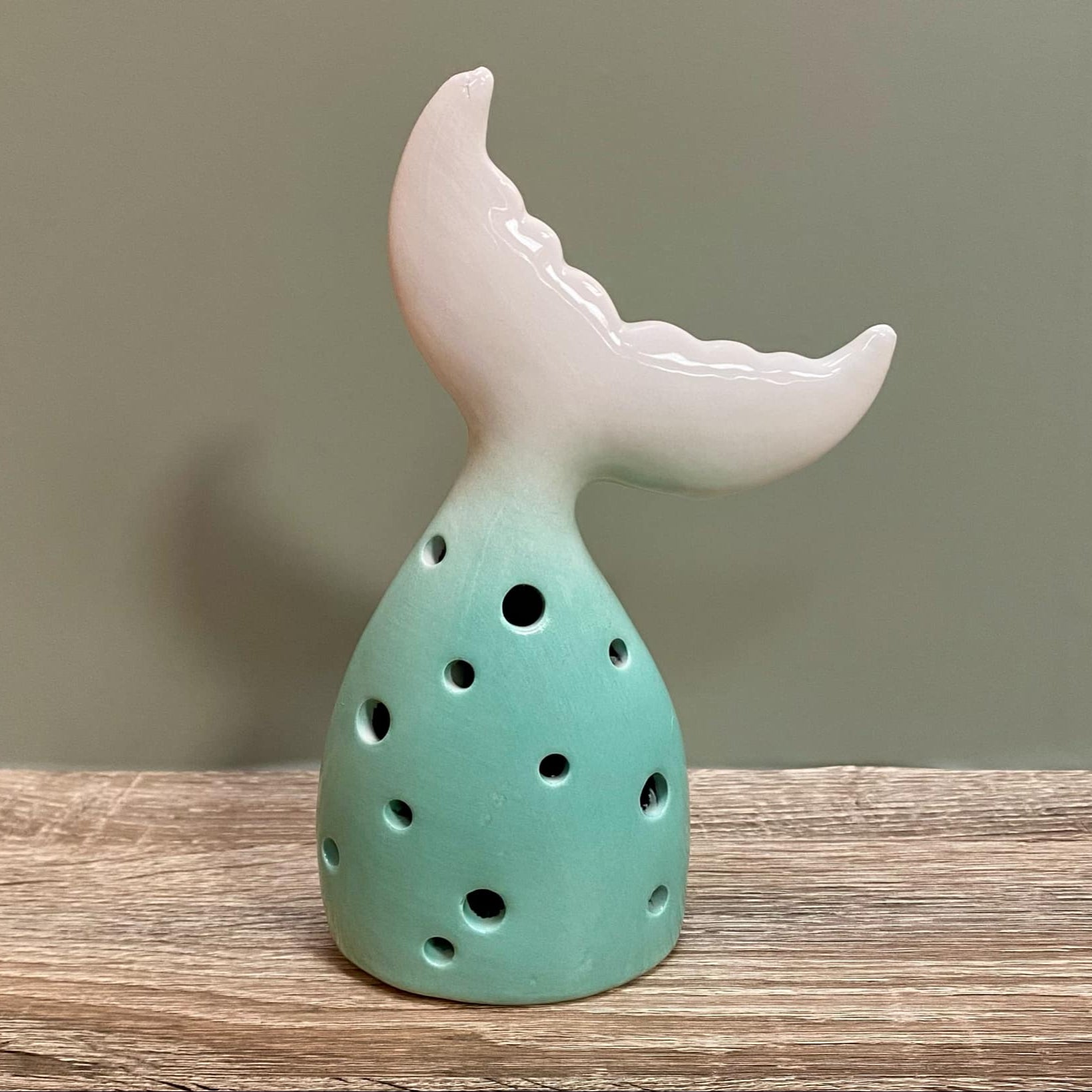 Whale Tail LED Light