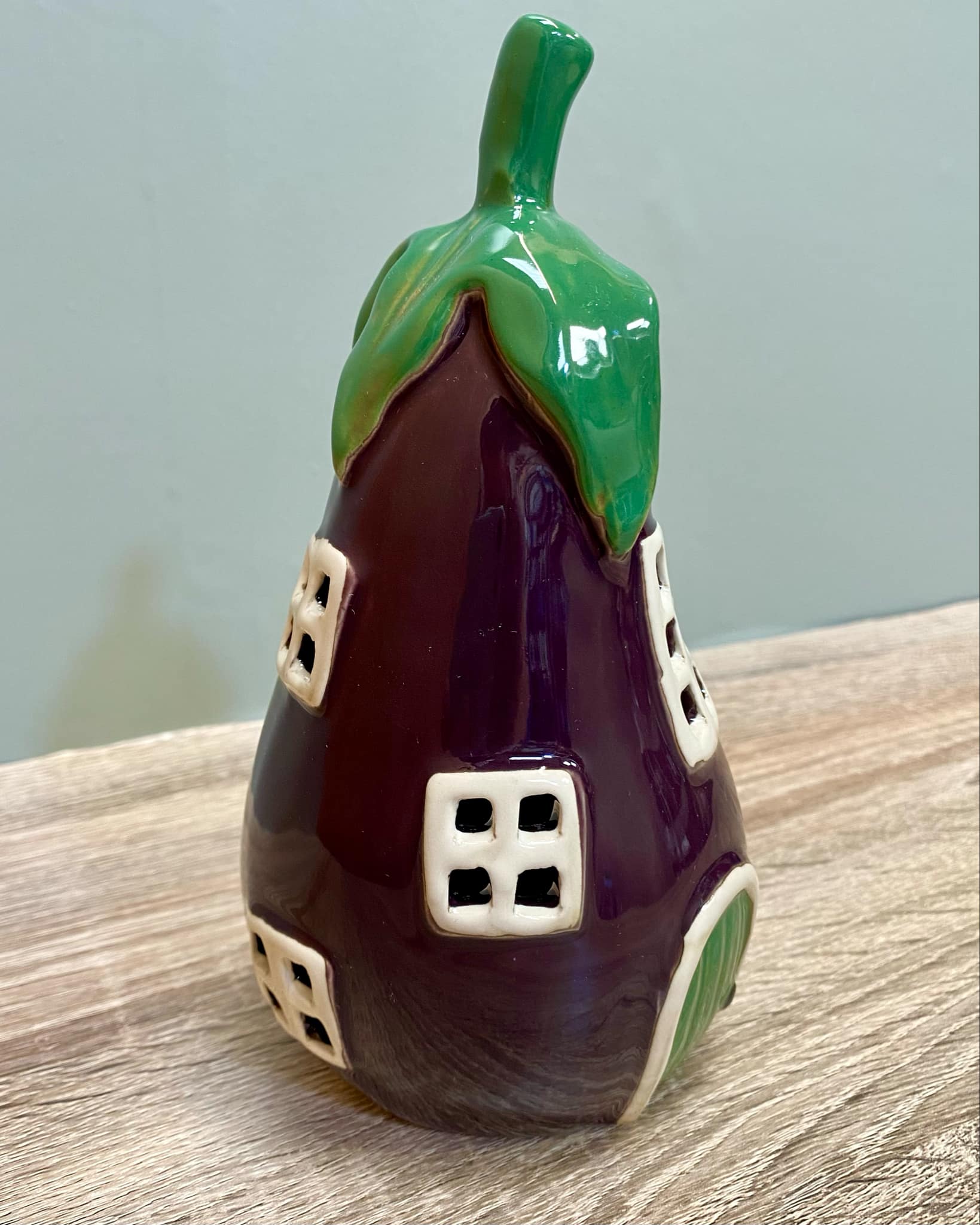 Aubergine Tealight House