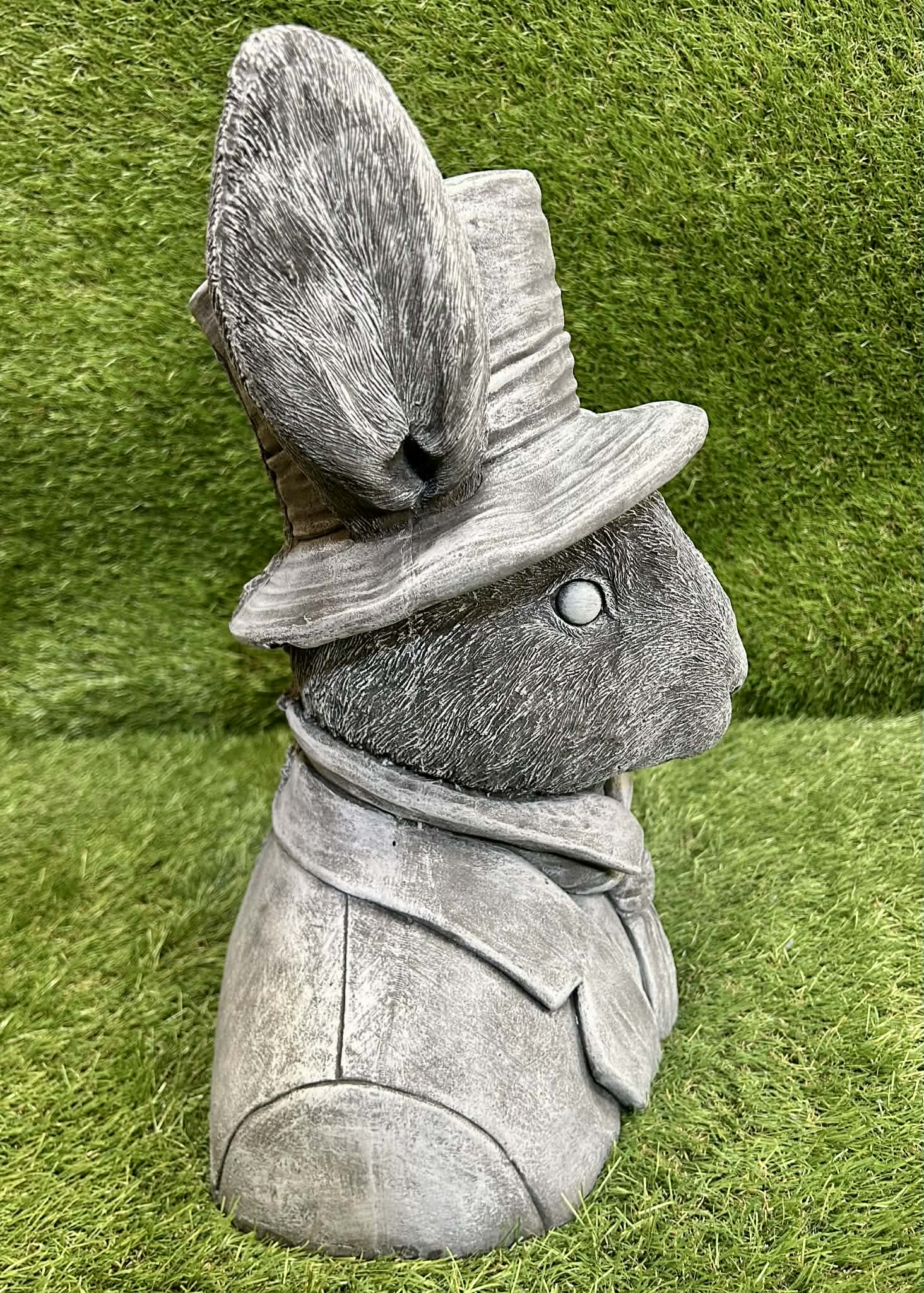 Large Rabbit Bust