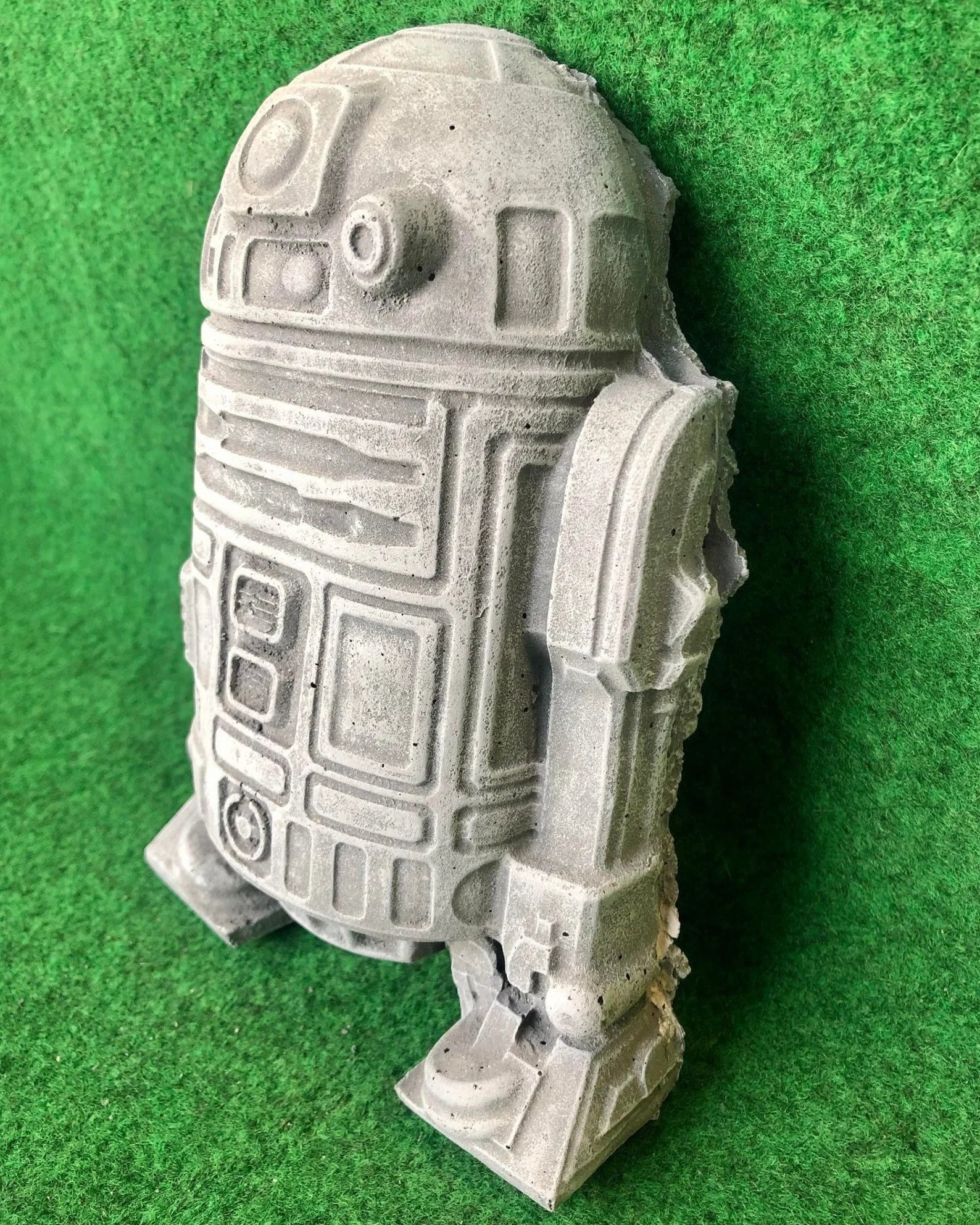 R2 D2 Wall Plaque