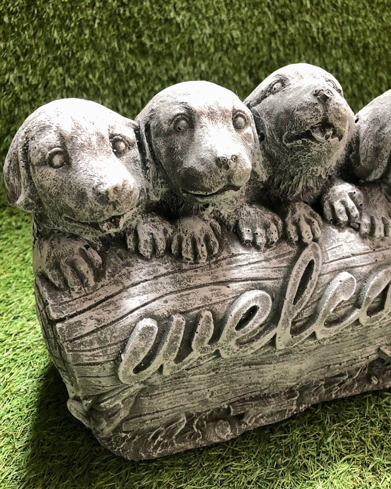 Puppies Welcome Sign Garden Ornament