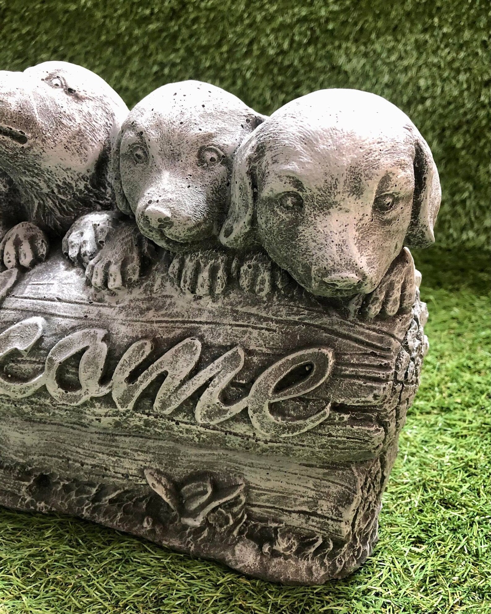 Puppies Welcome Sign Garden Ornament