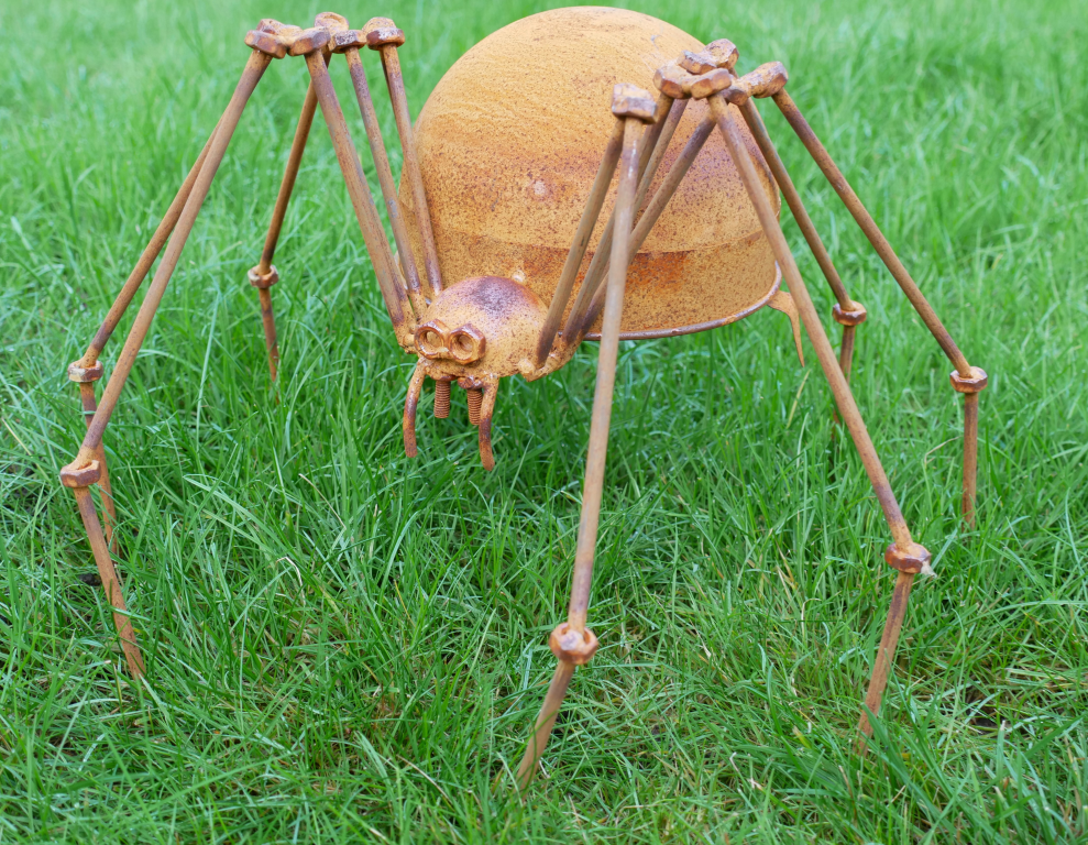 Rusty Metal Garden Spider