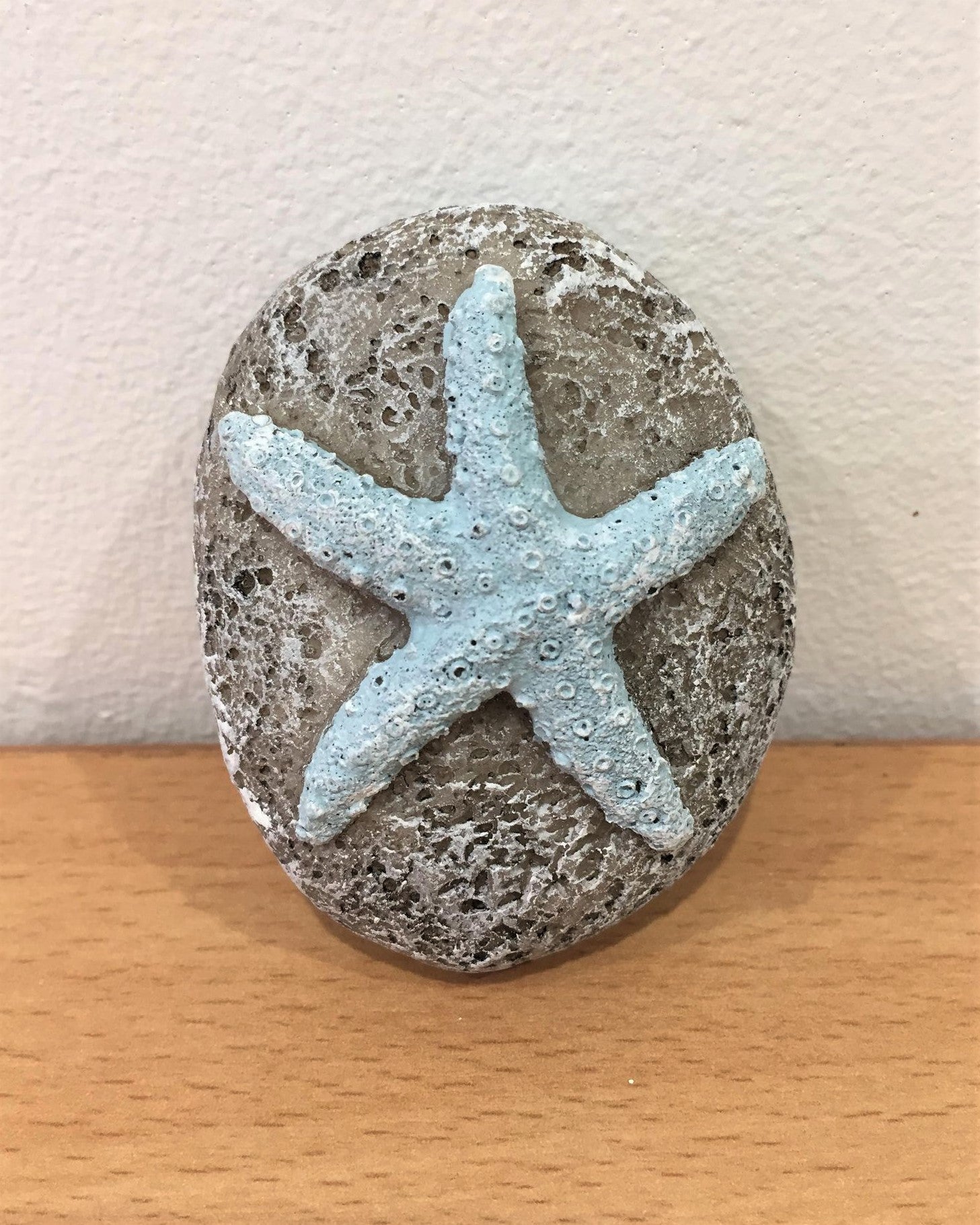 Resin Carved Stone Pebbles