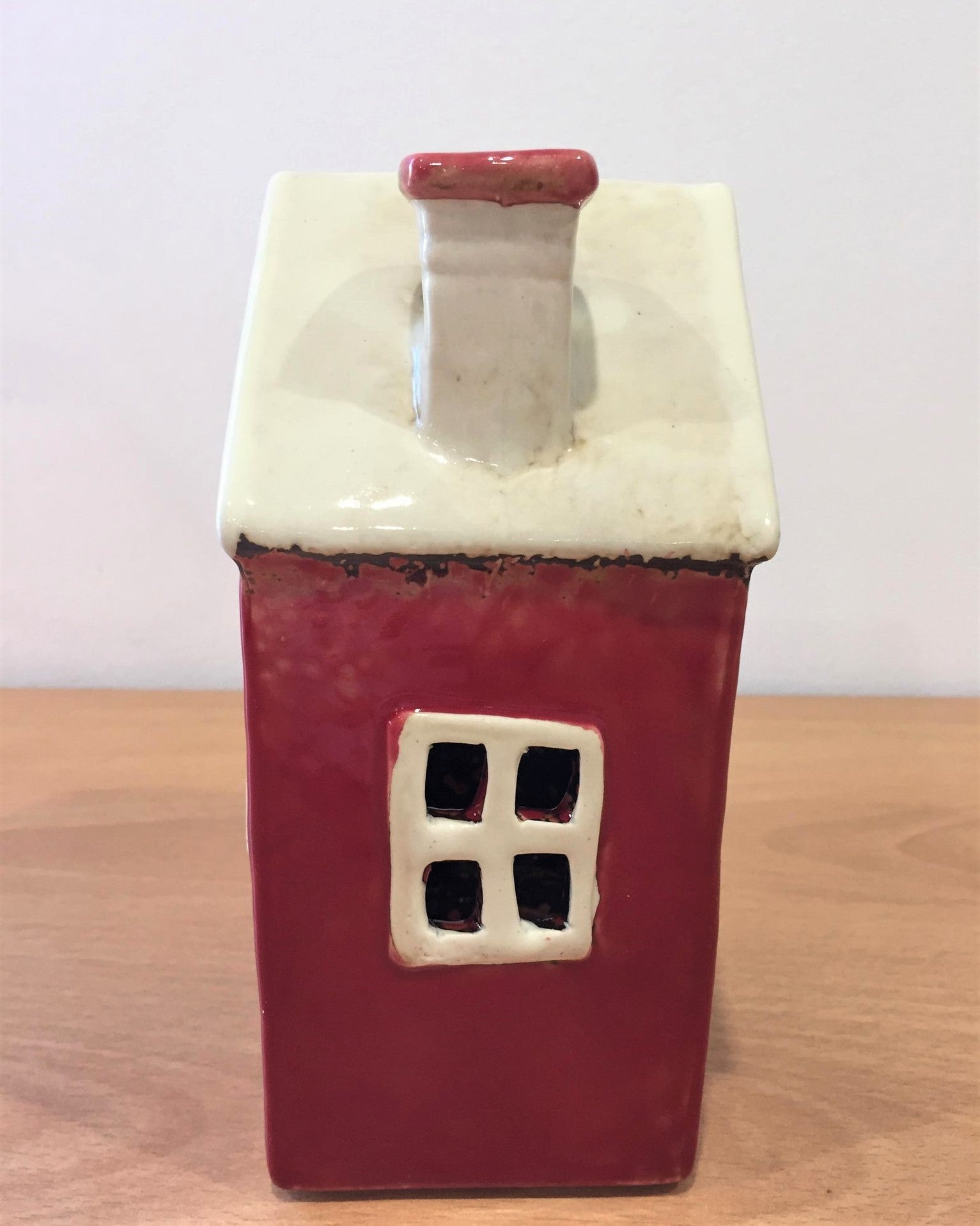 Ceramic Tealight Love Heart House