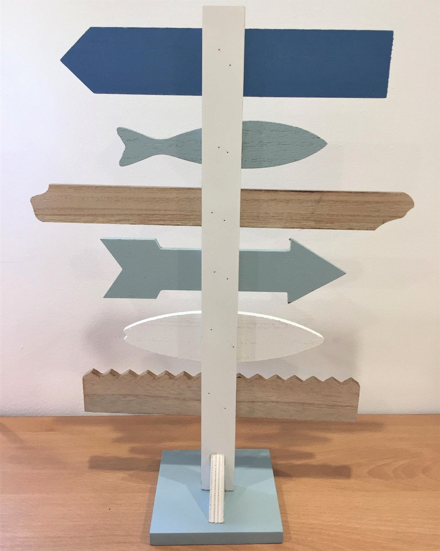 Beach Arrow Sign