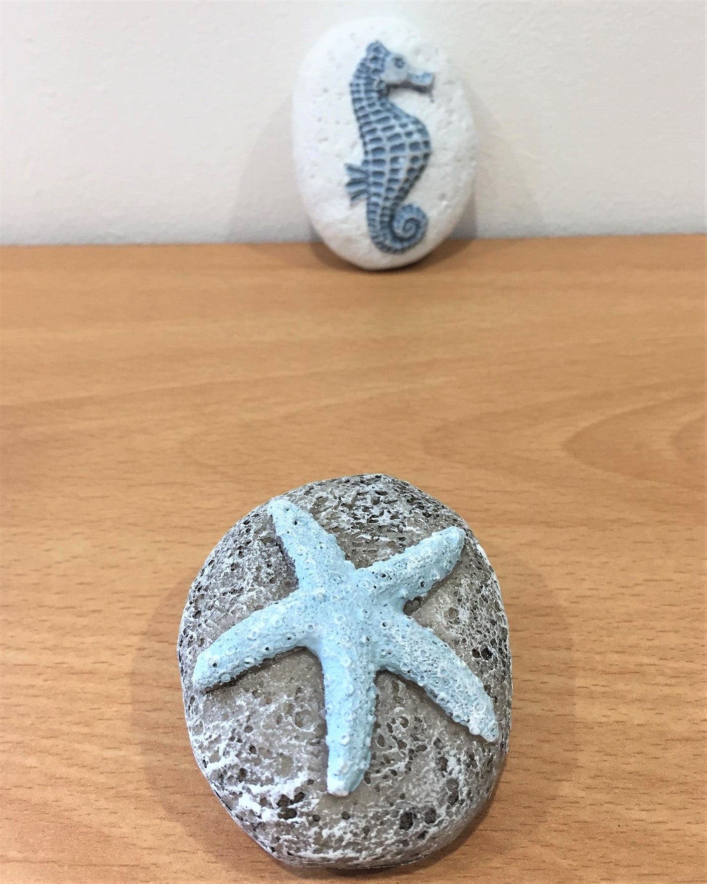 Resin Carved Stone Pebbles