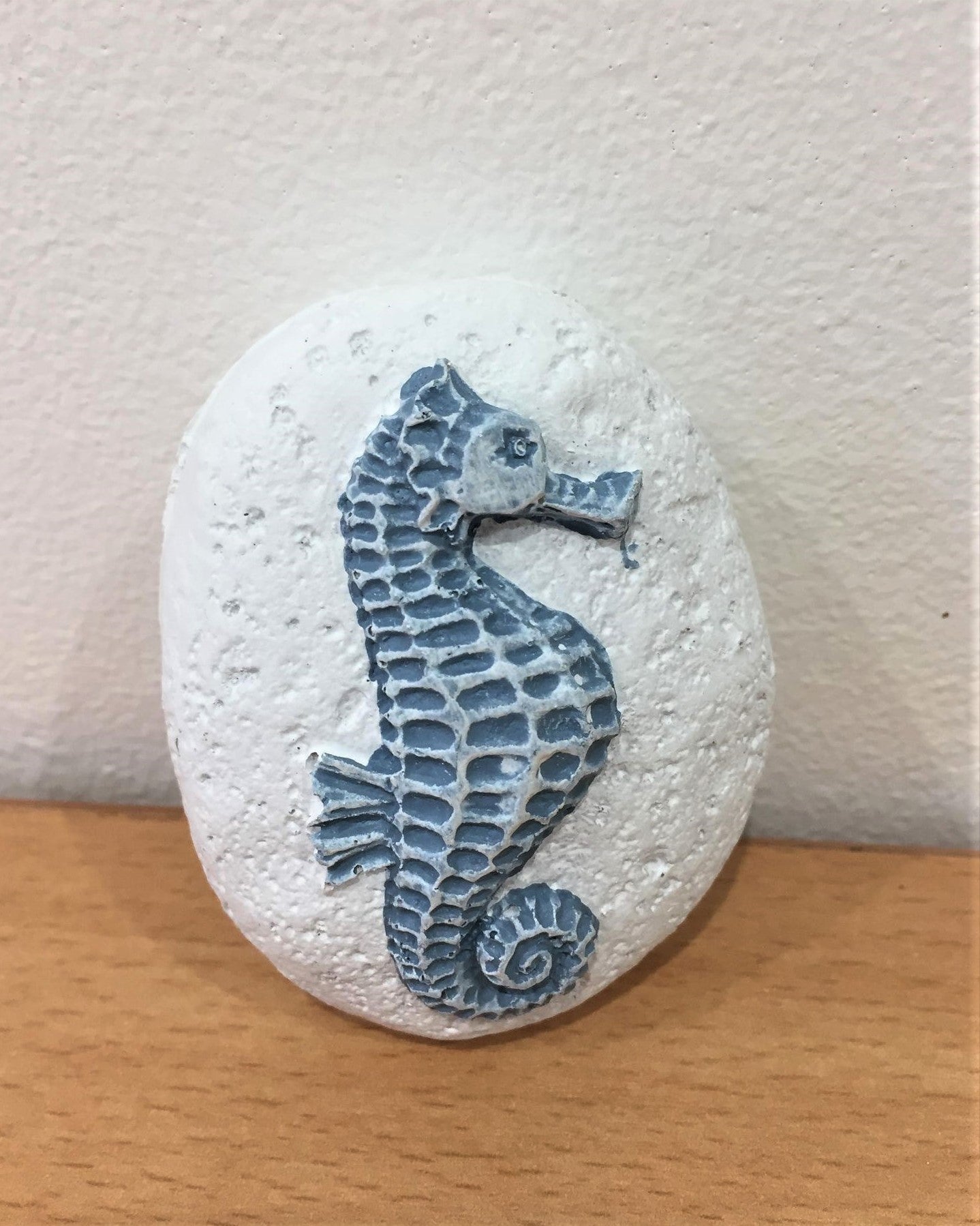 Resin Carved Stone Pebbles