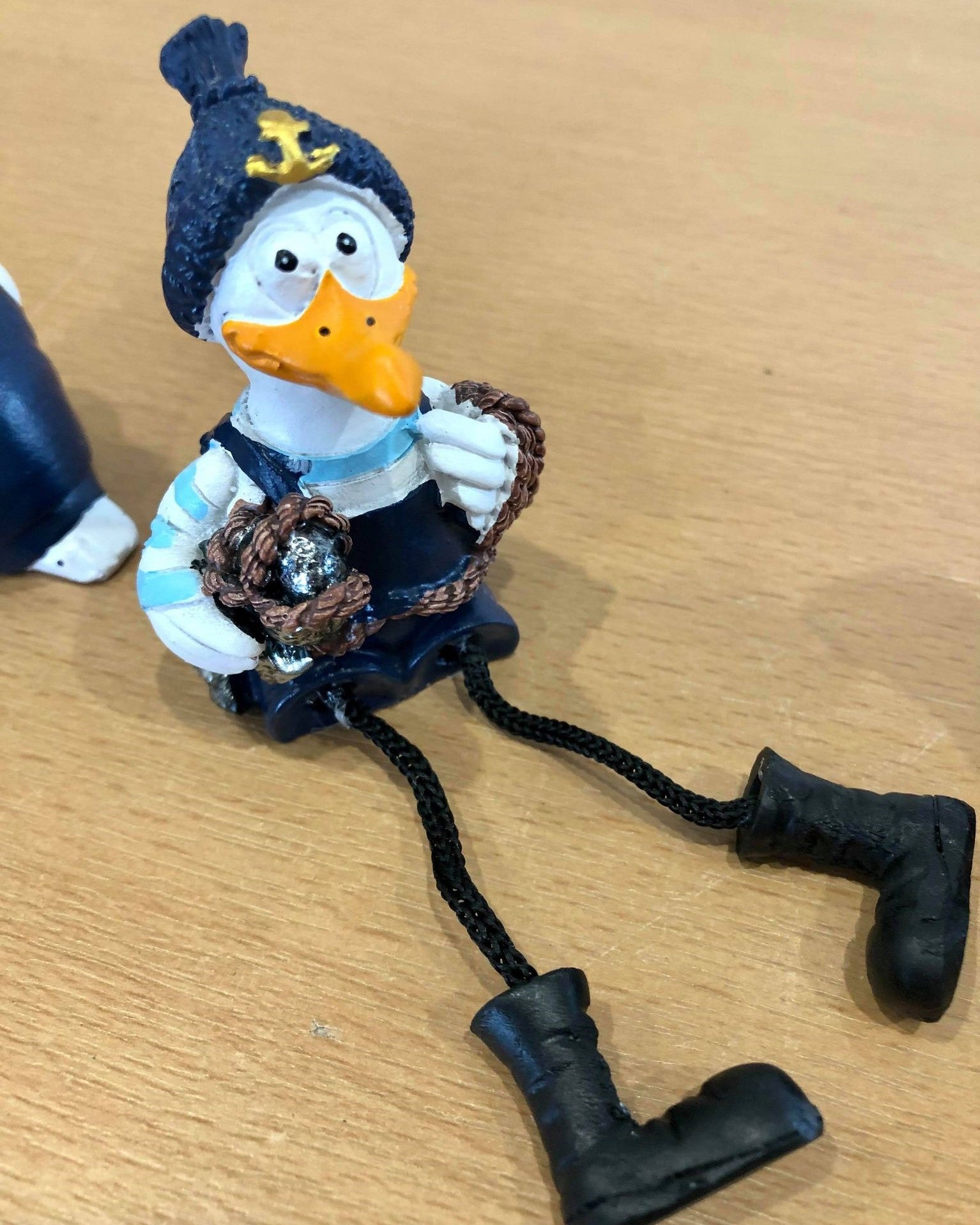 Seagulls With Hanging Legs