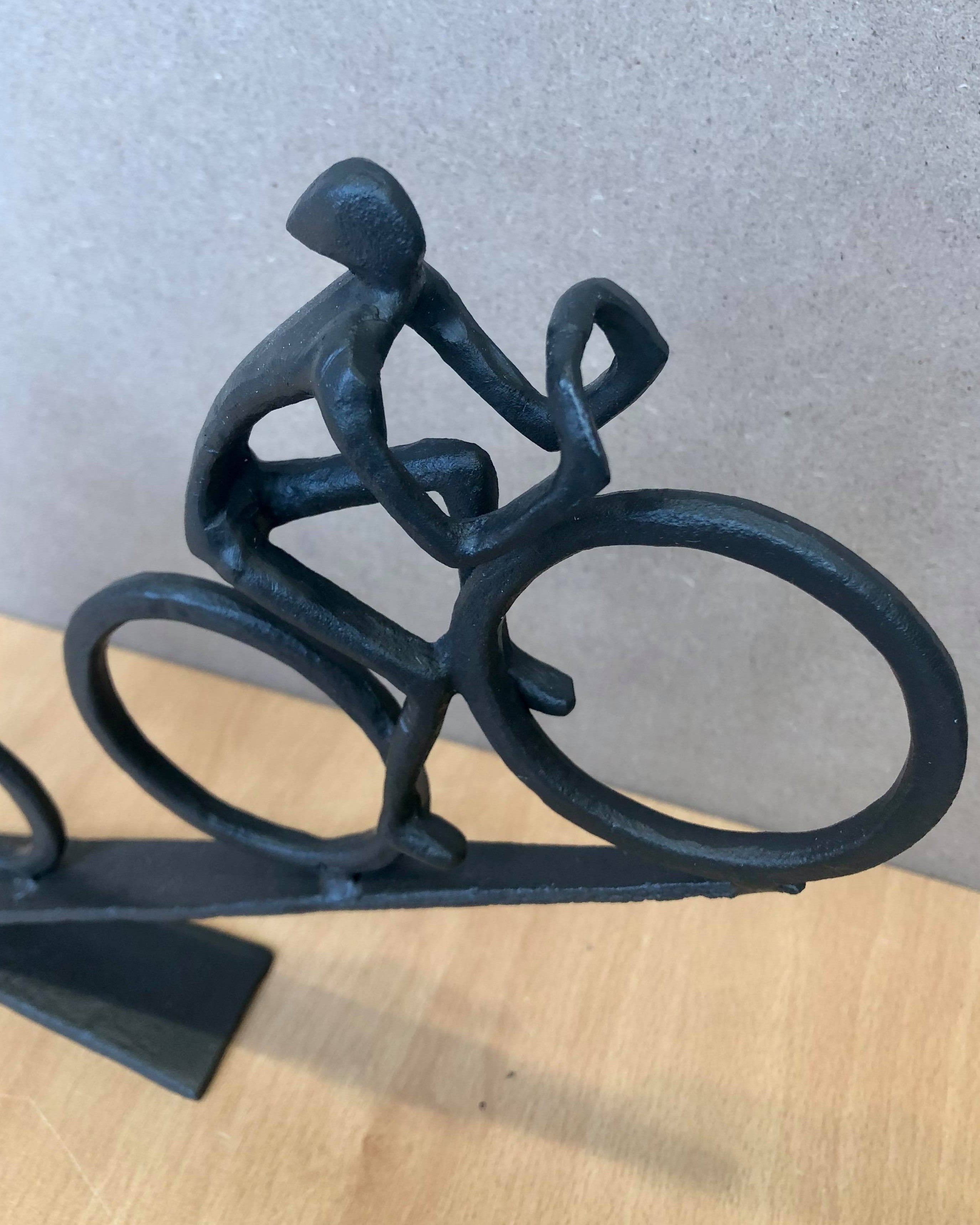 Metal Cycling Pair