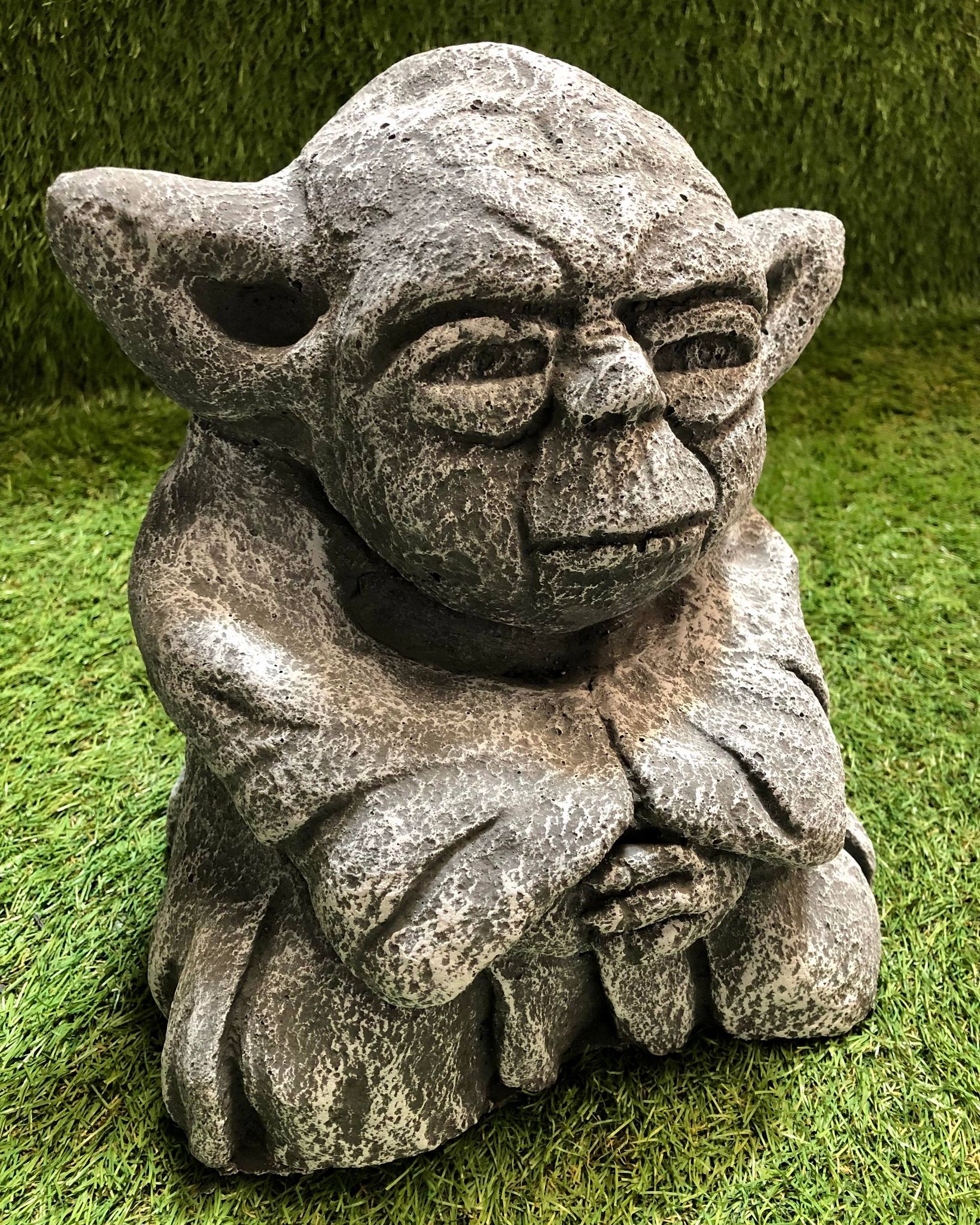 Yoda Sitting