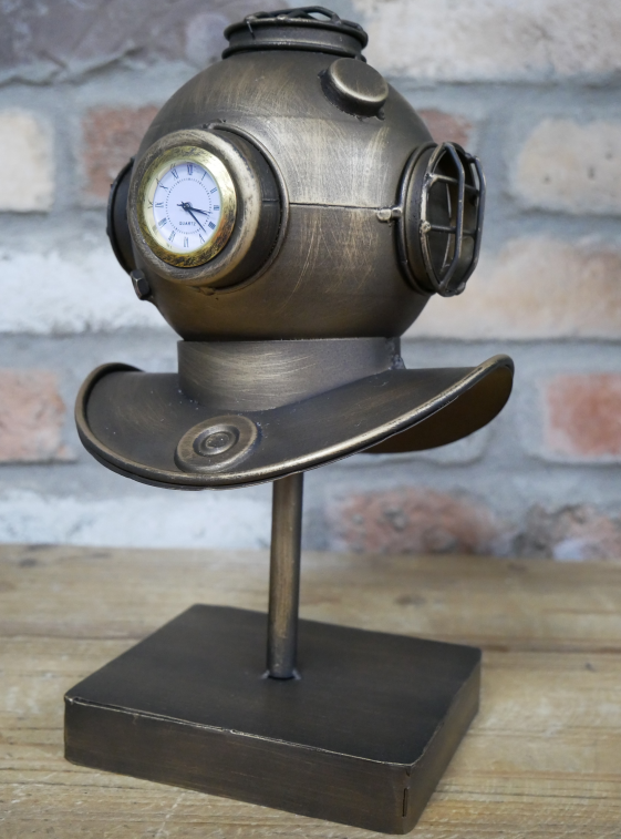 Divers Helmet Clock