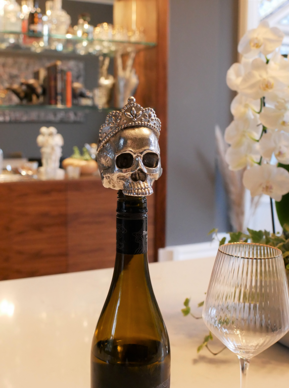 Skull Wine Stopper (Metallic)