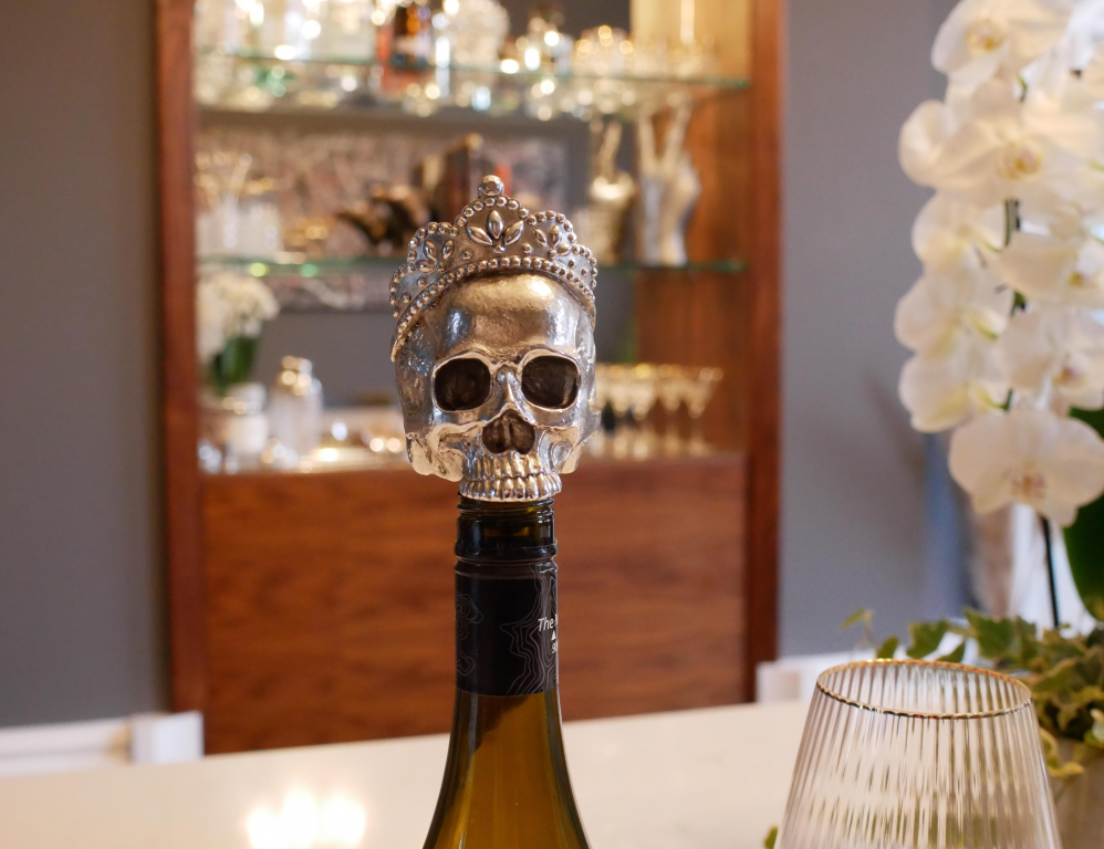 Skull Wine Stopper (Metallic)