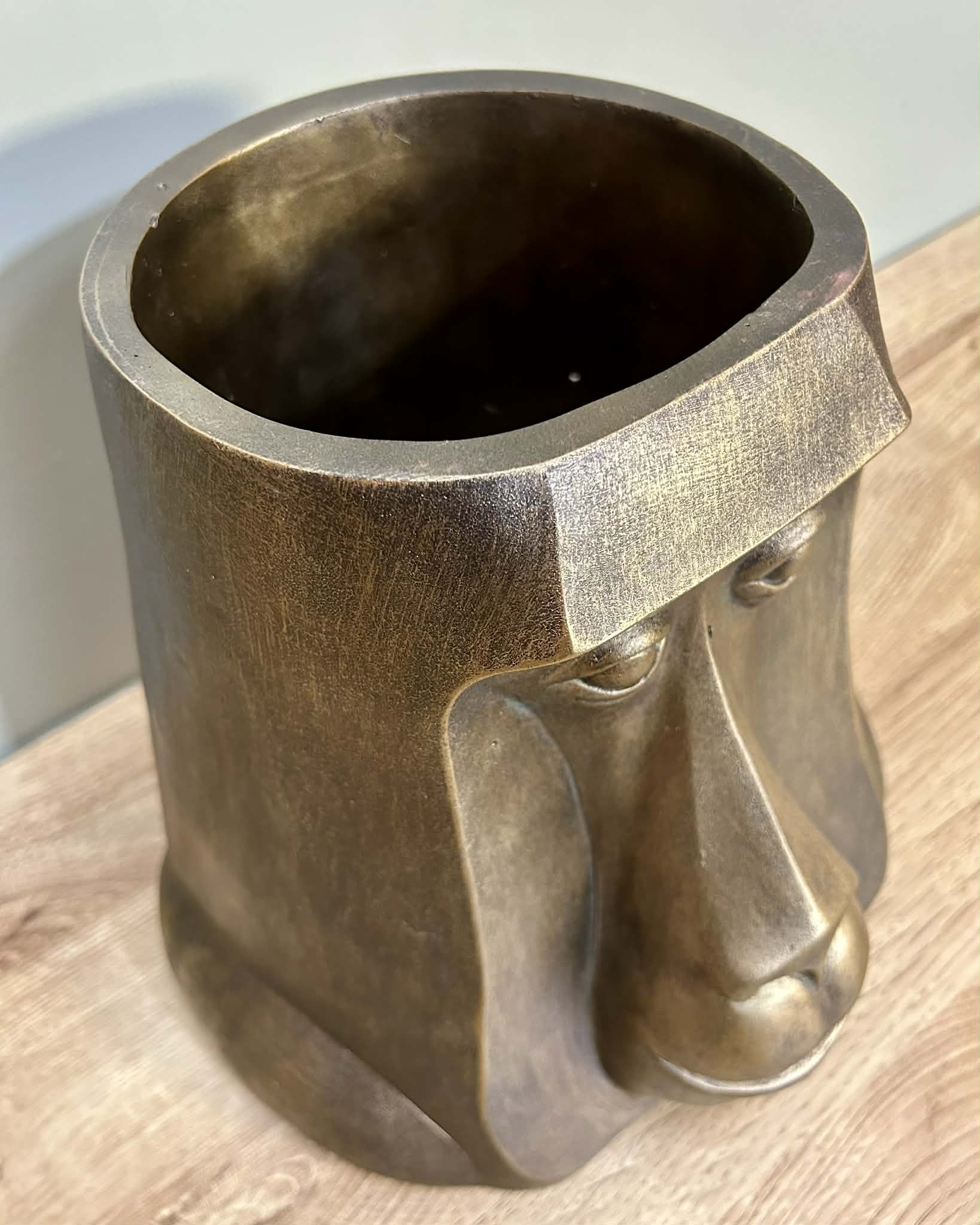 Monkey Head Pot