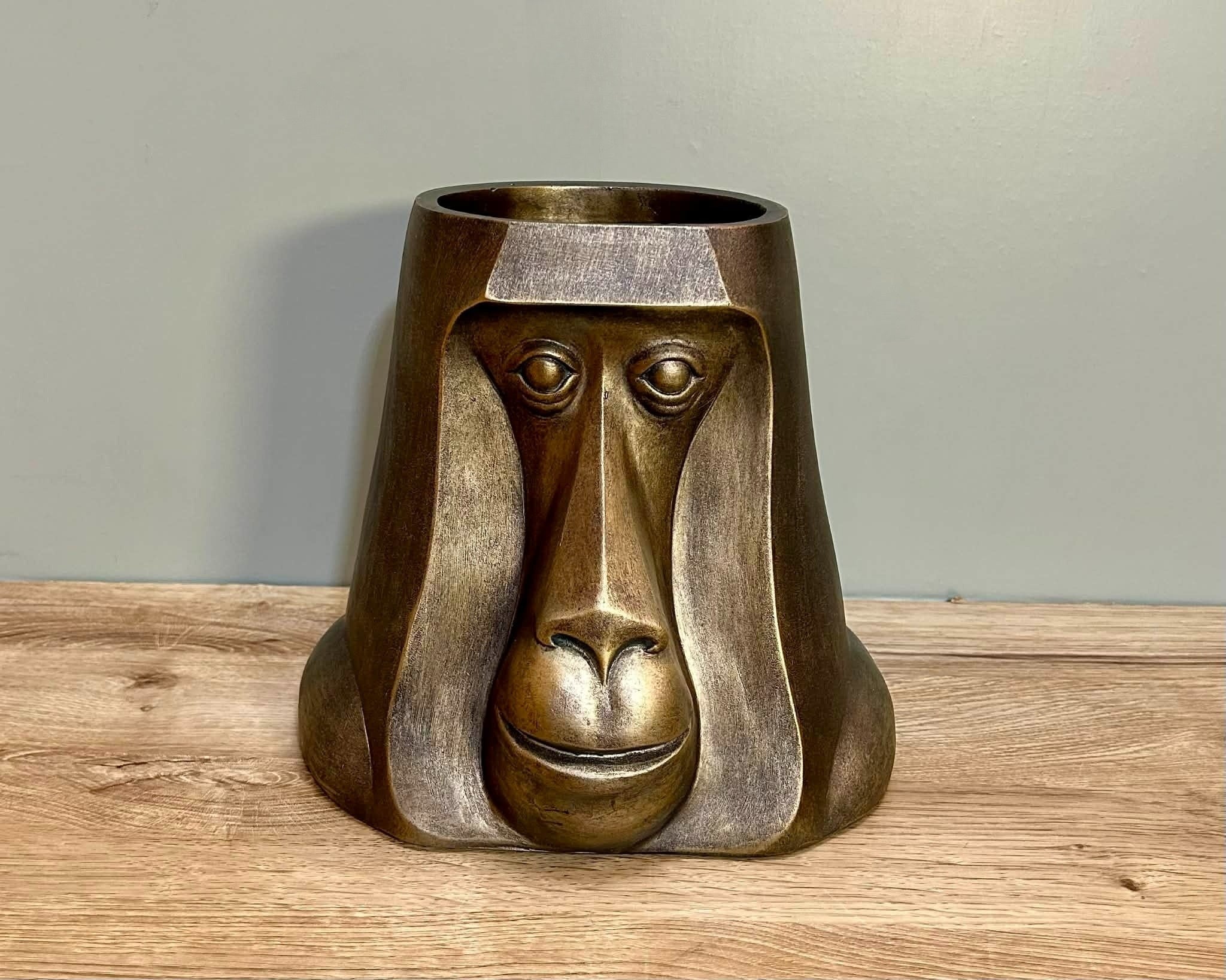Monkey Head Pot