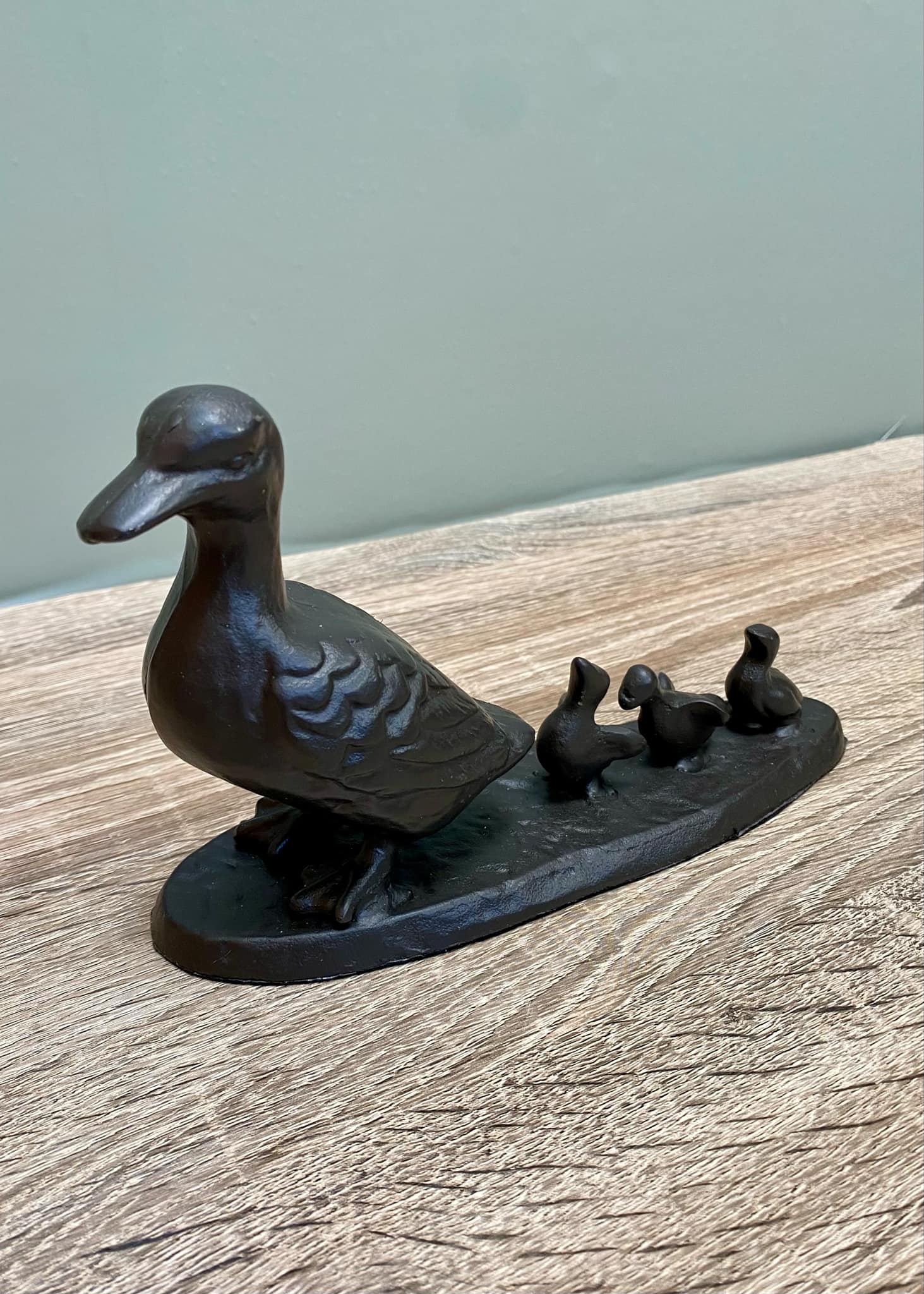 Metal Duck Family