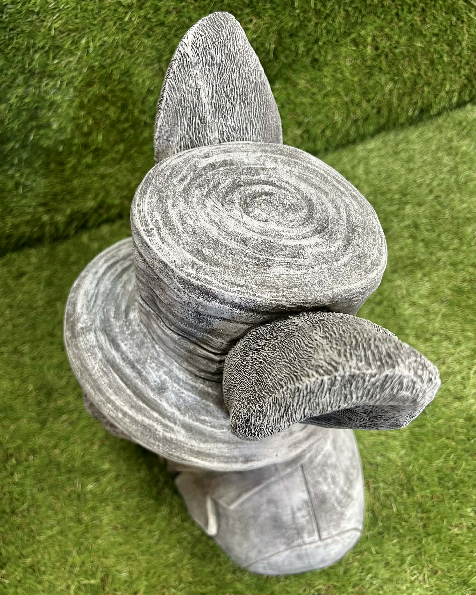 Large Rabbit Bust
