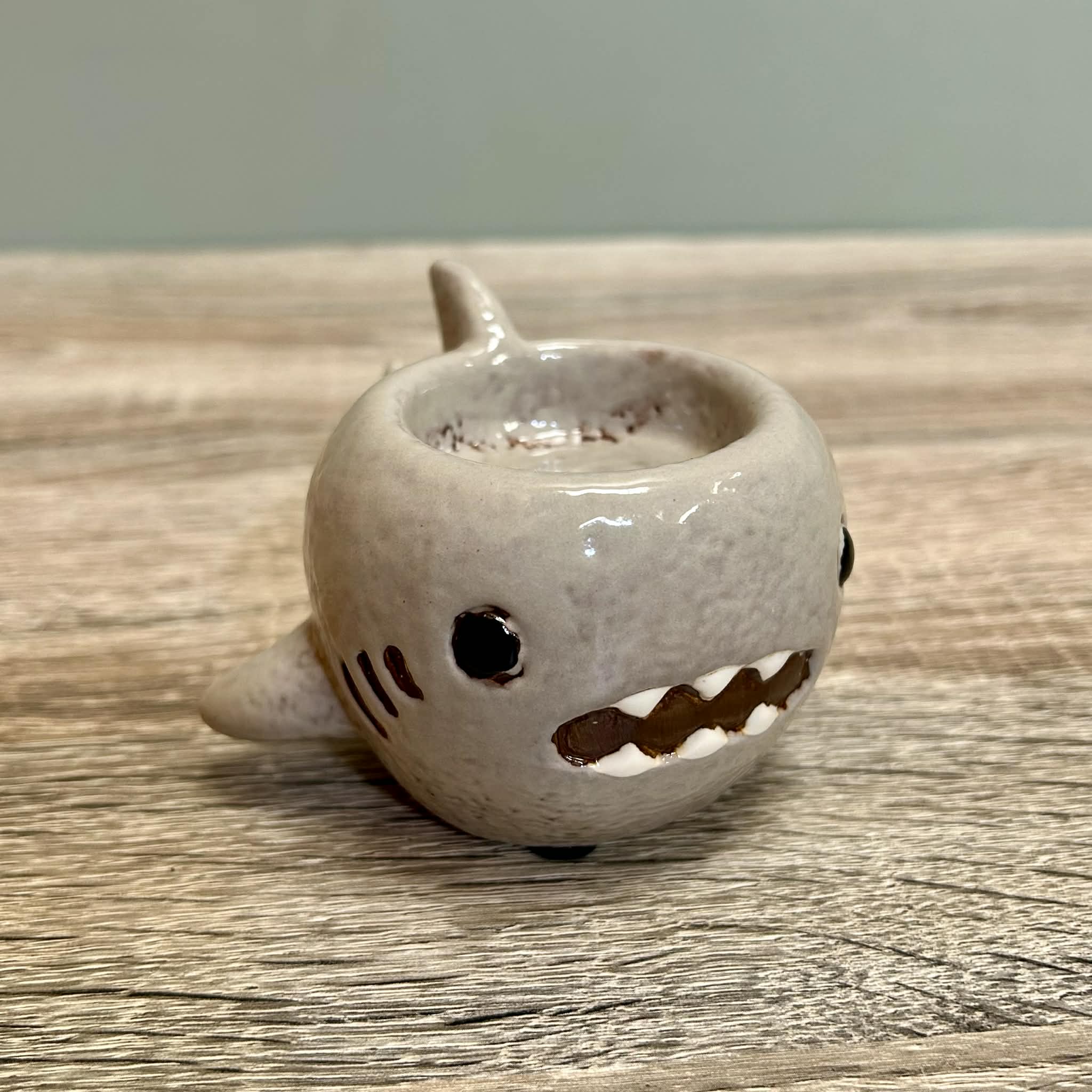 Small Shark Tealight Holder