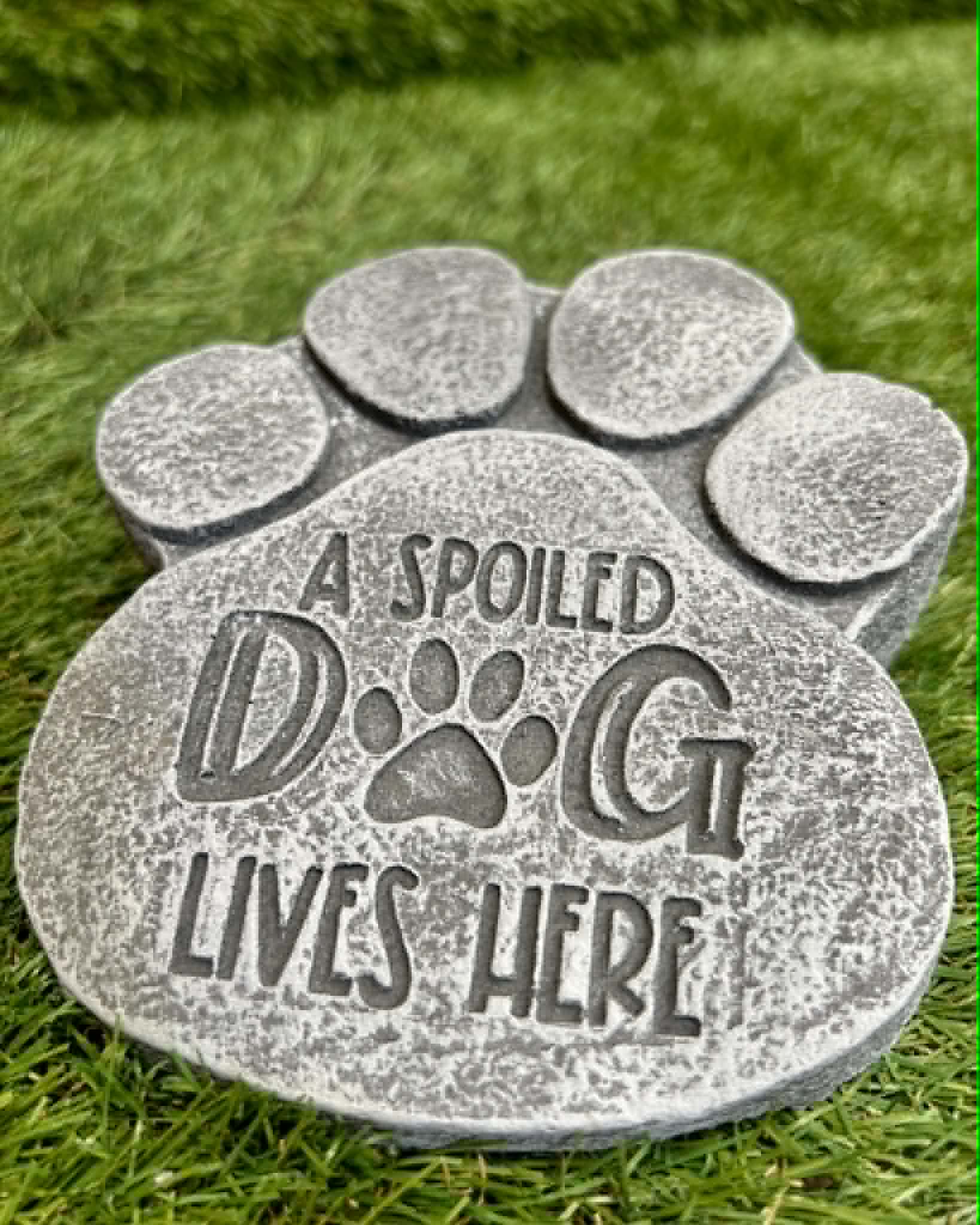 Paw Sign A Spoiled Dog Lives Here
