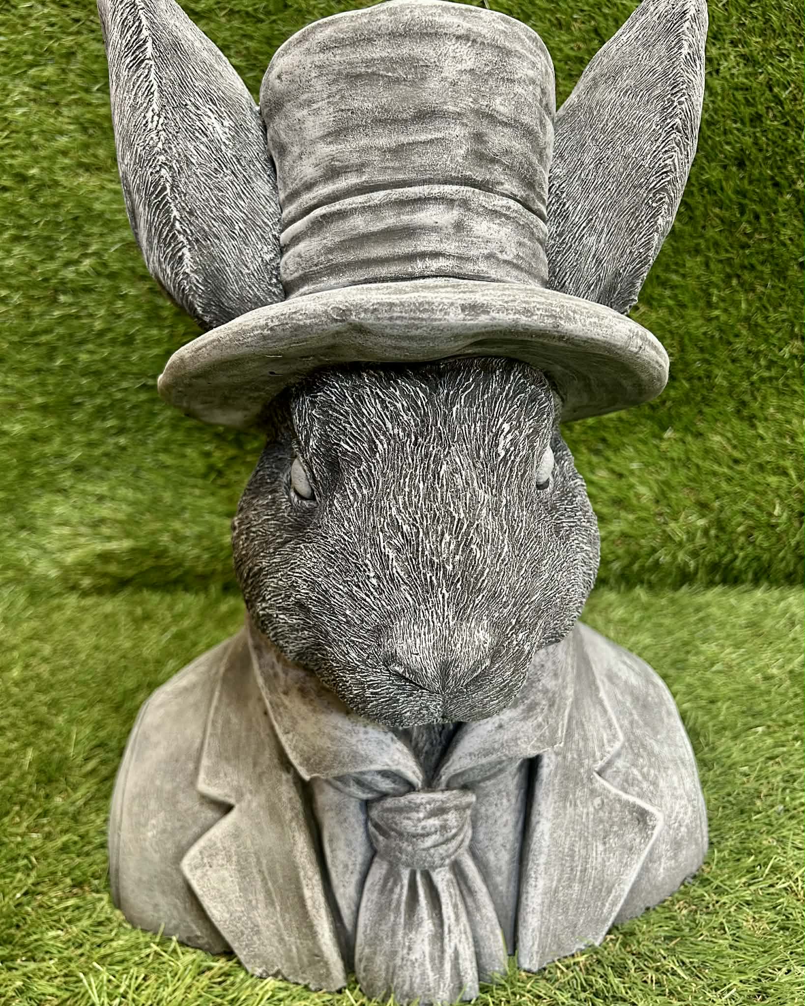 Large Rabbit Bust