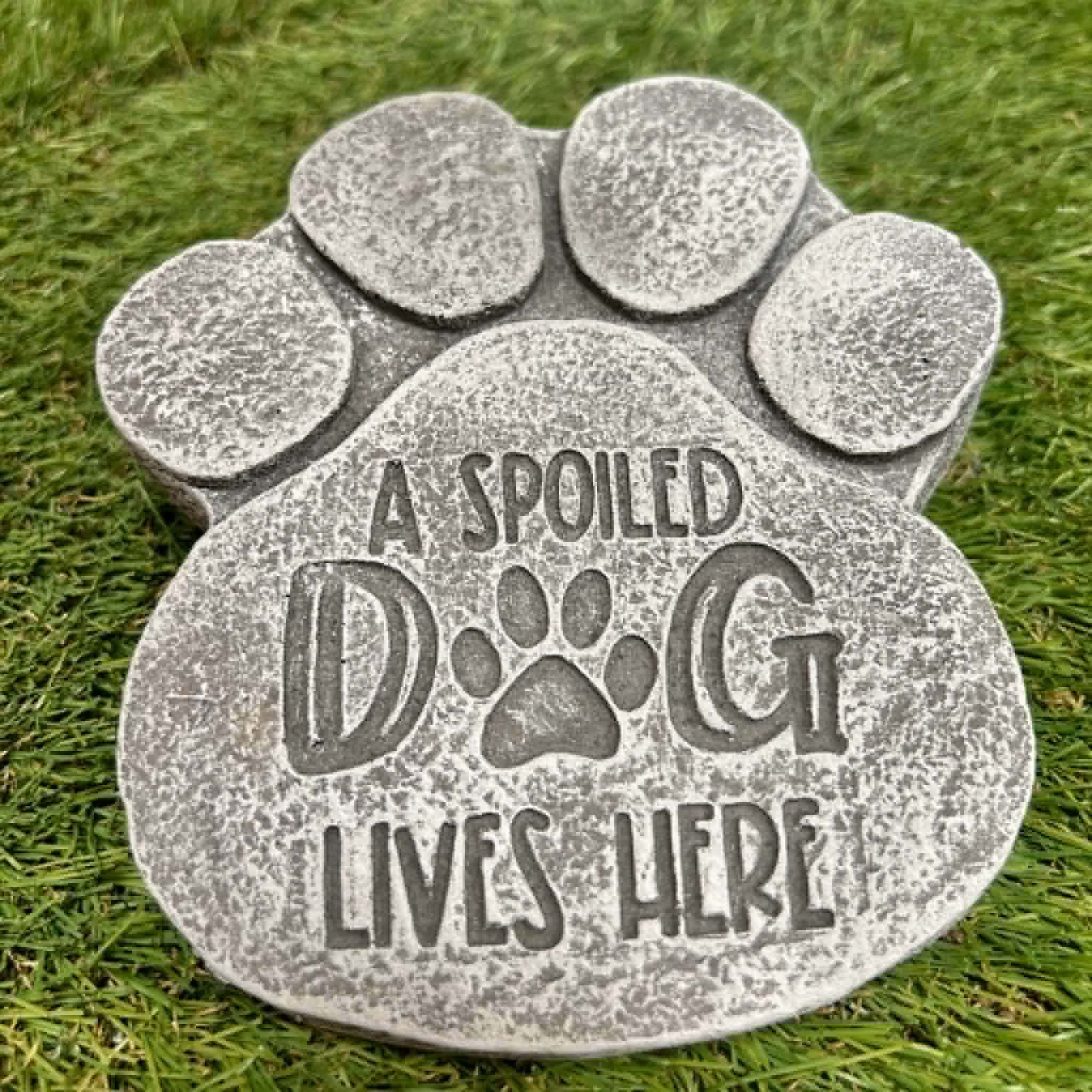 Paw Sign A Spoiled Dog Lives Here