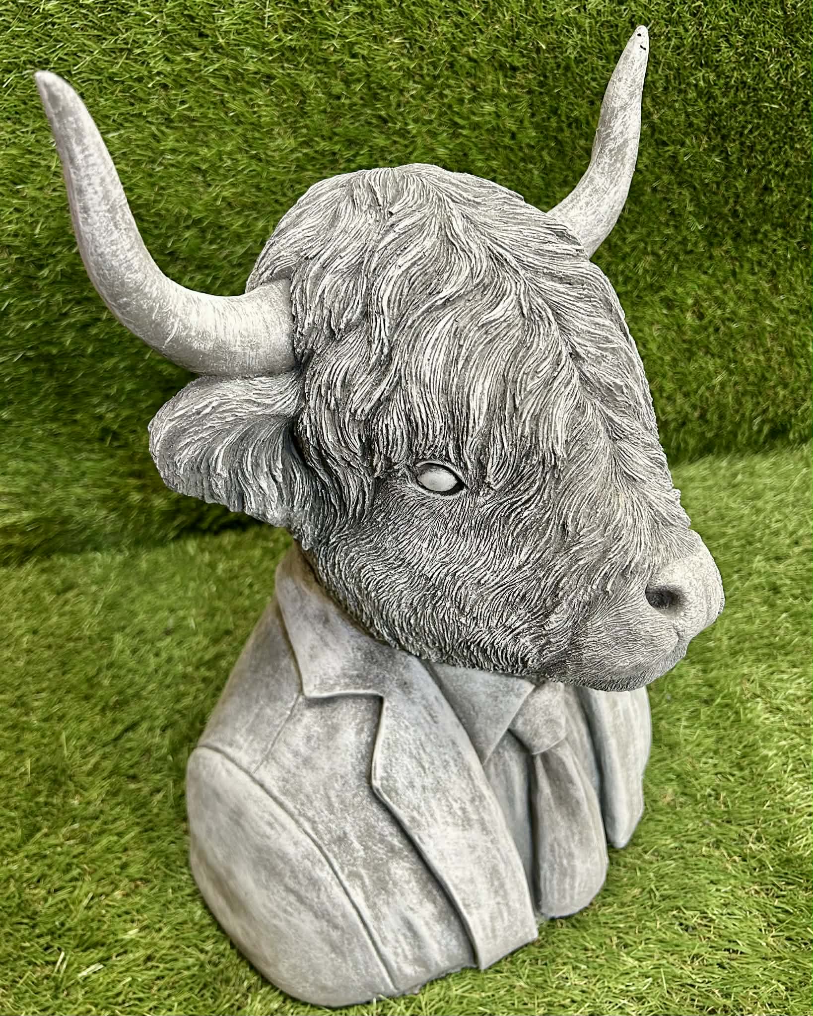 Large Highland Cow Bust