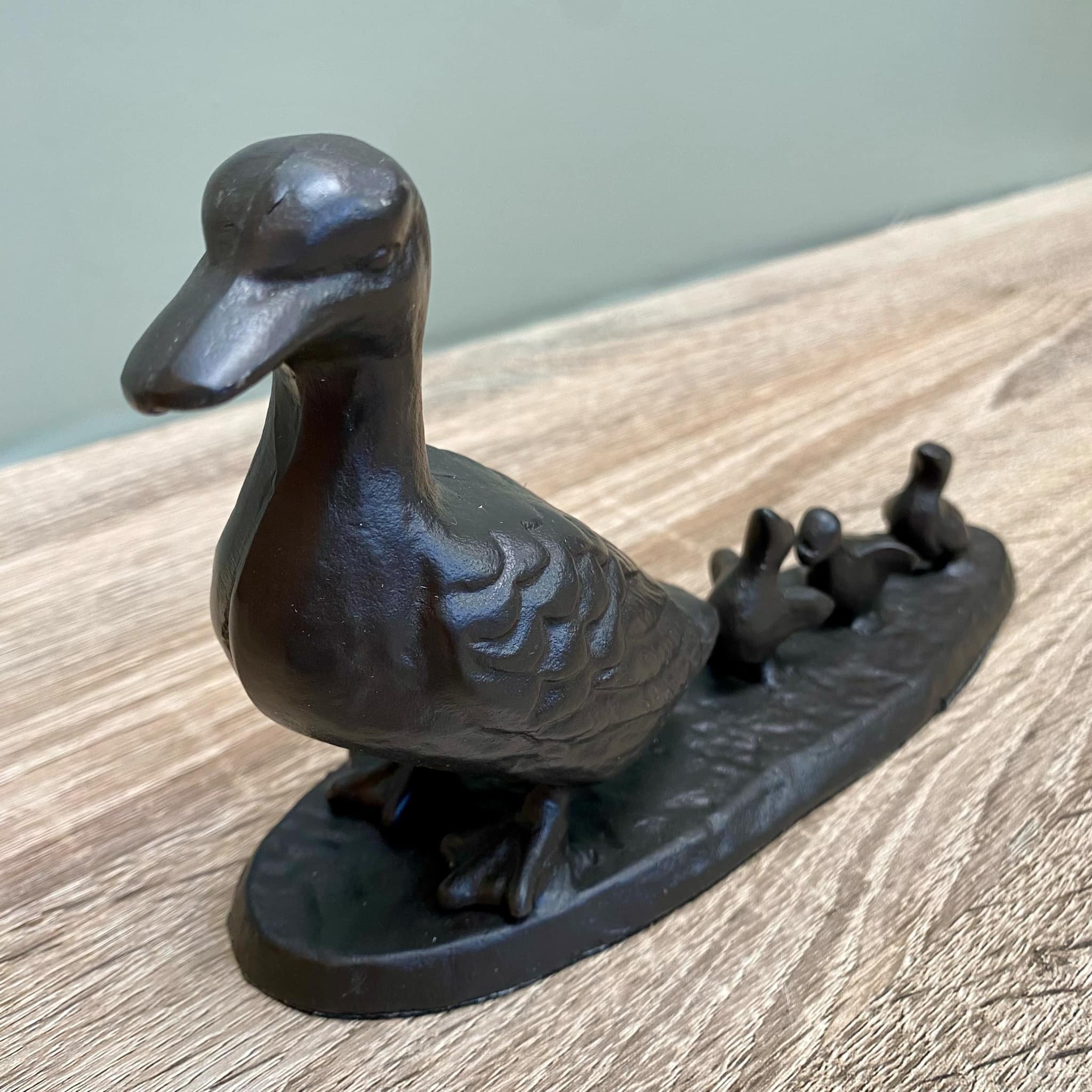 Metal Duck Family
