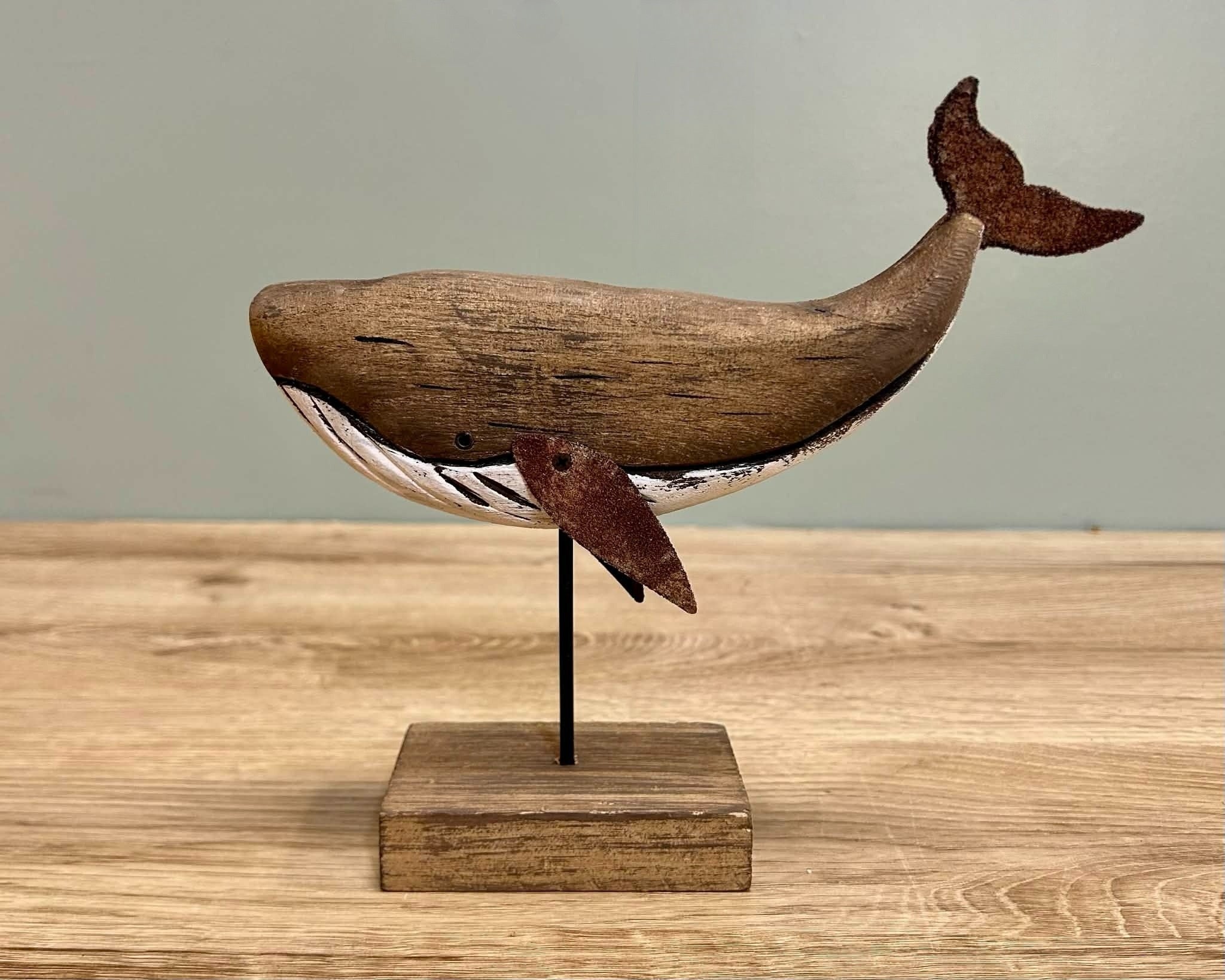 Wooden Whale Décor