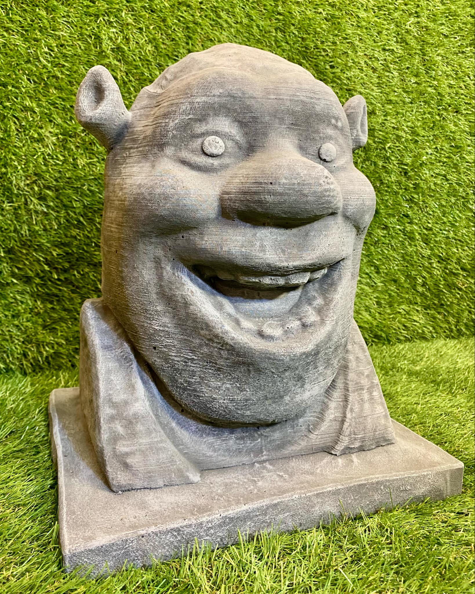 Large Shrek Head