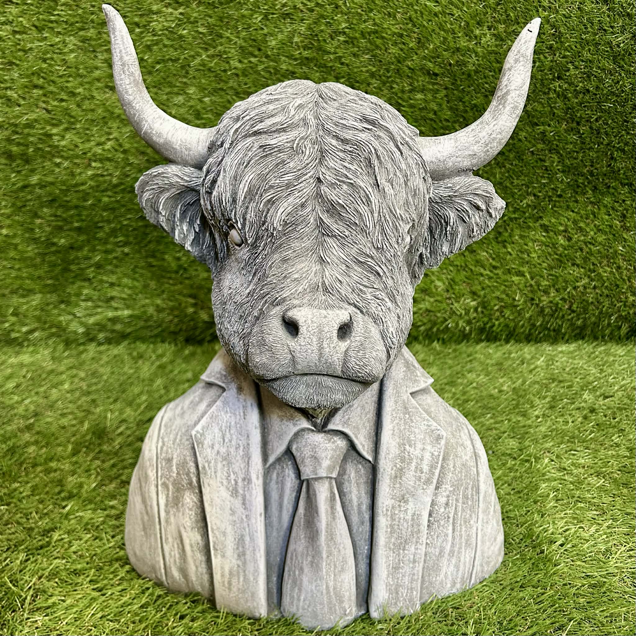 Large Highland Cow Bust