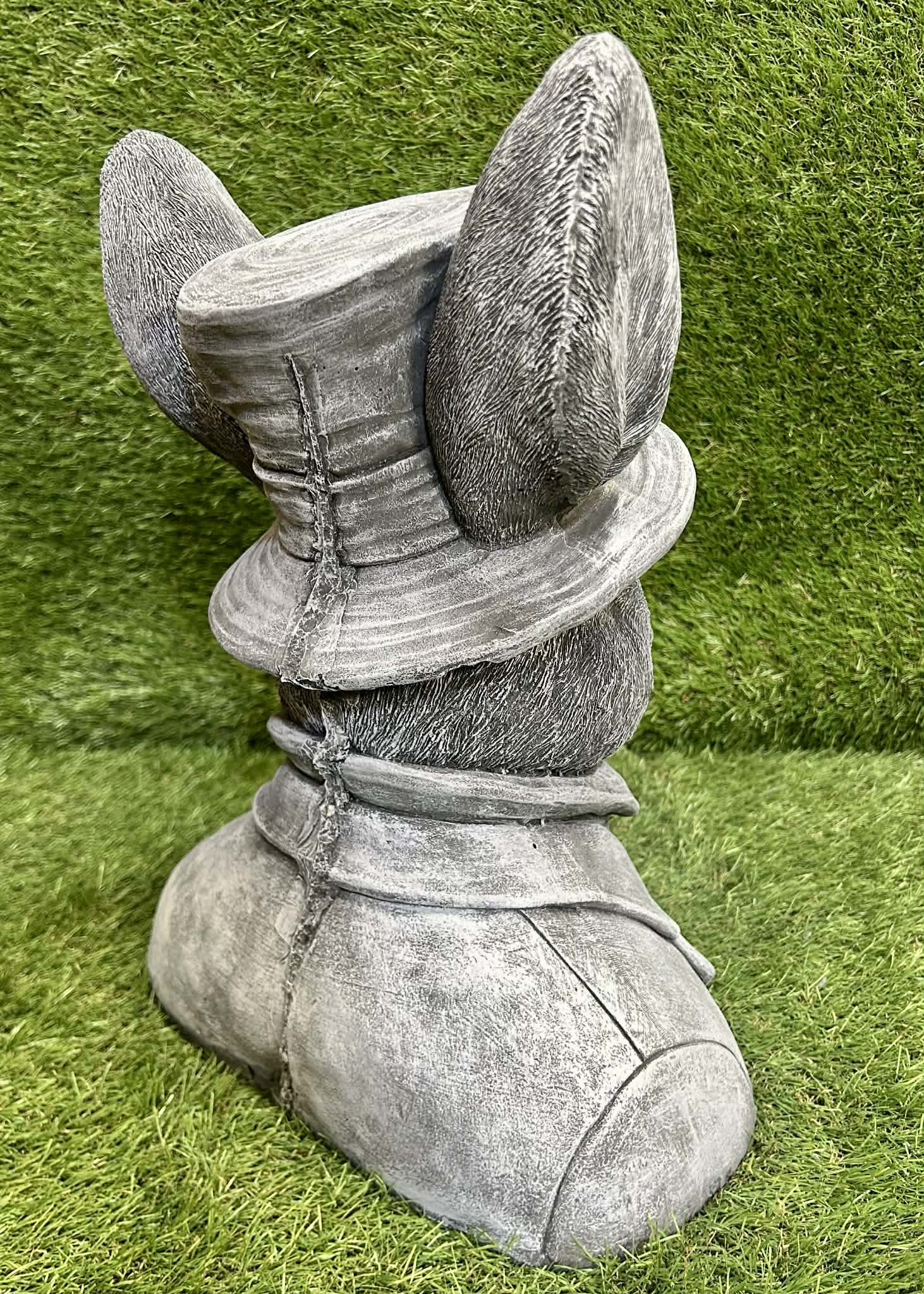 Large Rabbit Bust