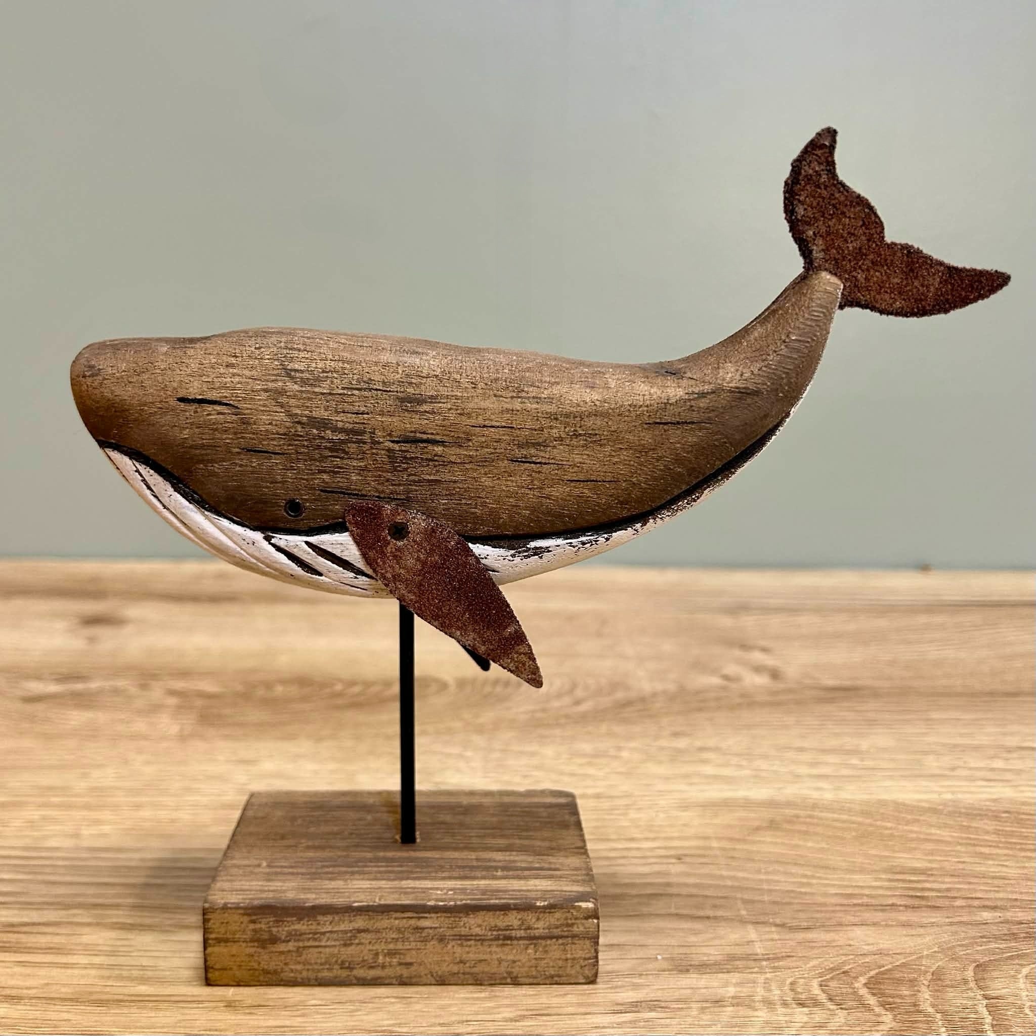 Wooden Whale Décor