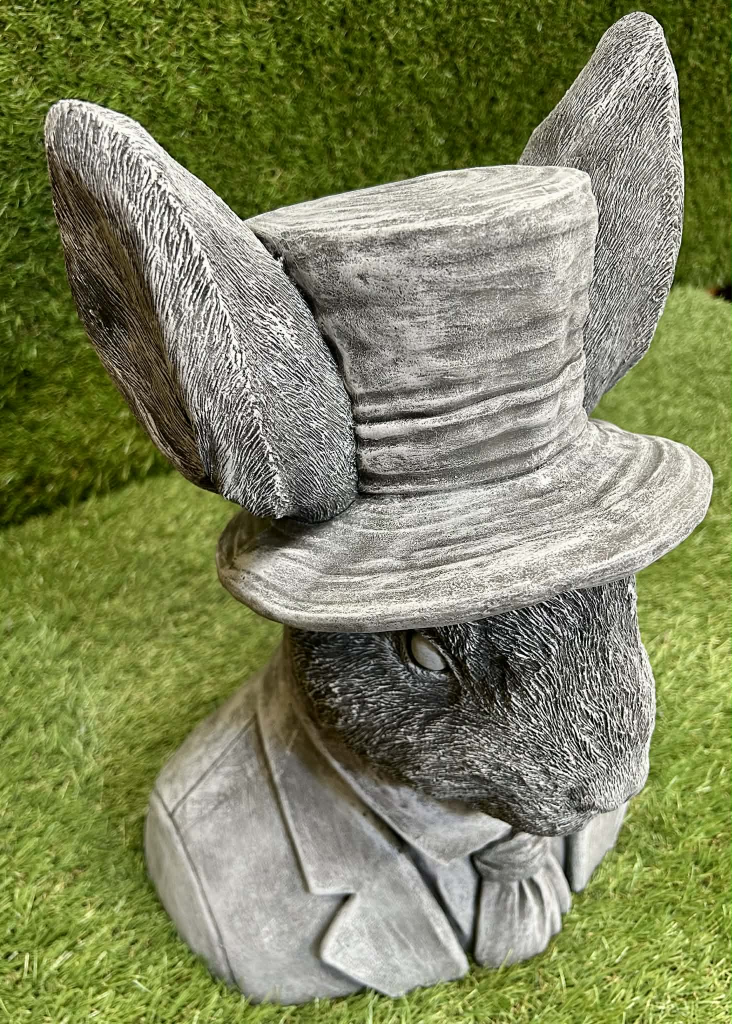 Large Rabbit Bust