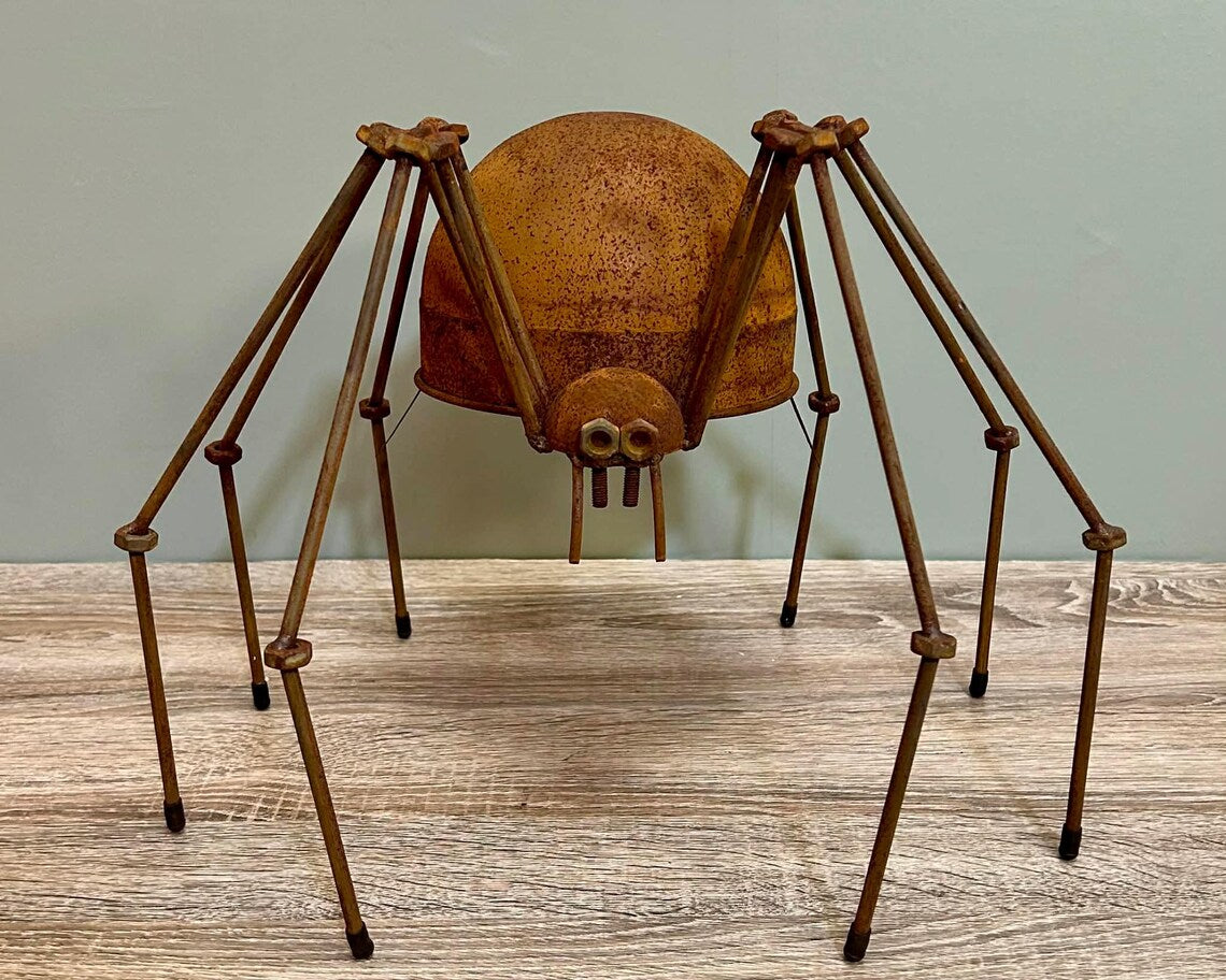 Rusty Metal Garden Spider